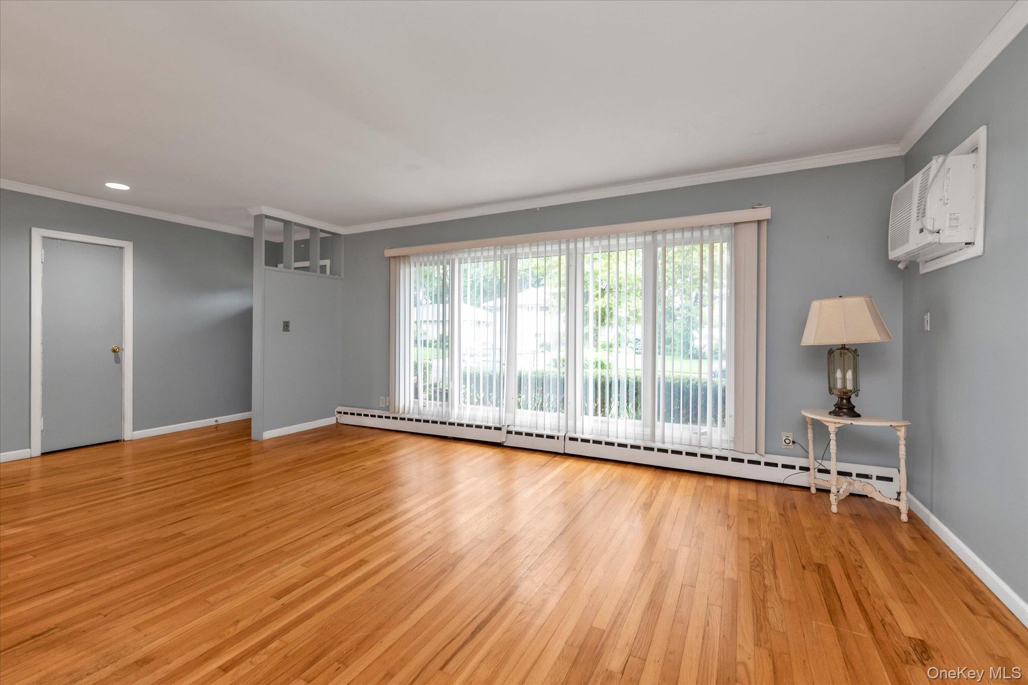 480 Richmond Road Property Photo 2