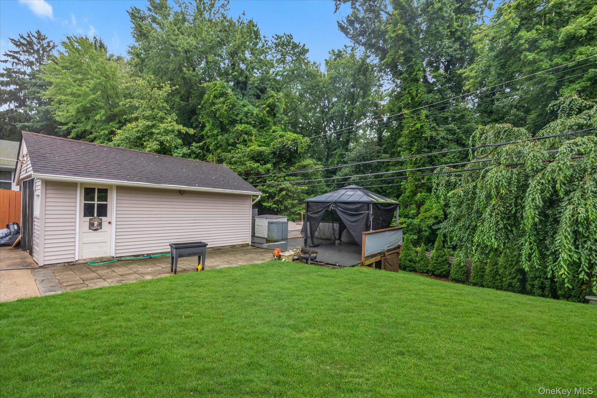 480 Richmond Road Property Photo 16
