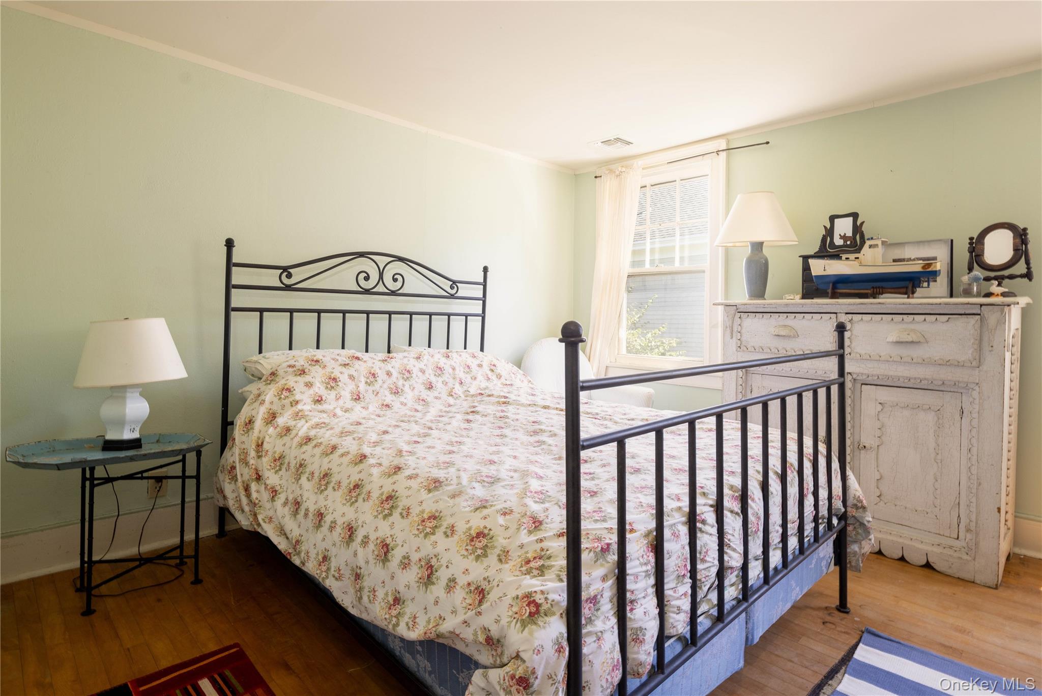 64 S Jamesport Avenue Property Photo 15