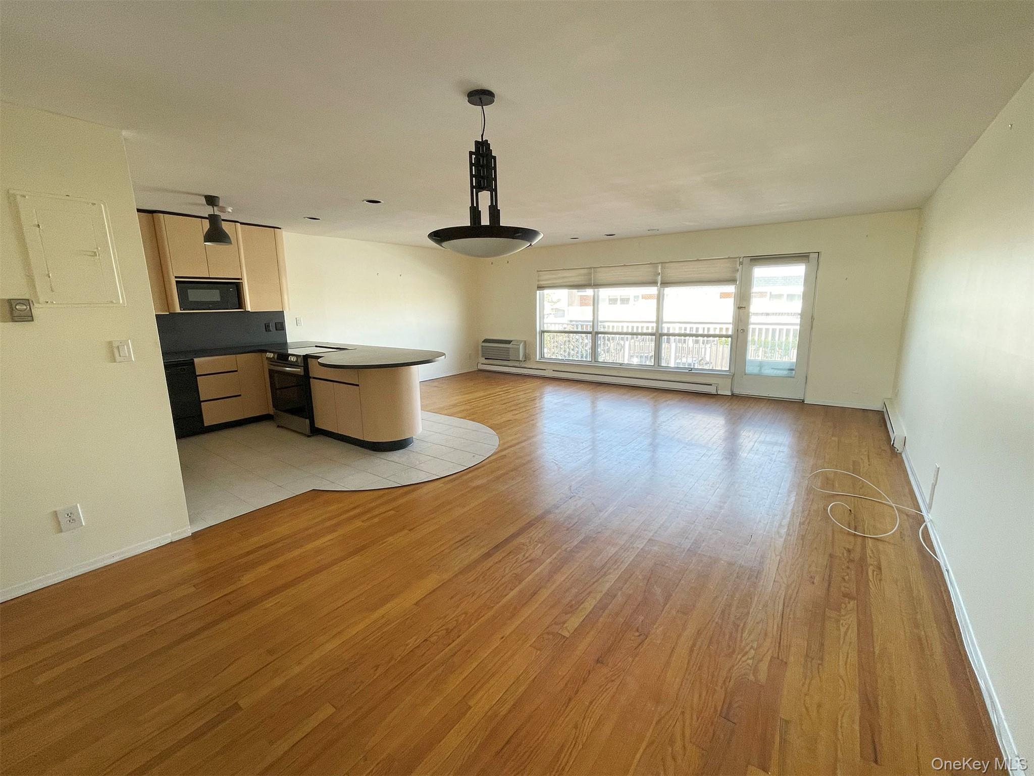 750 Lido Boulevard 24b Upper Property Photo 8
