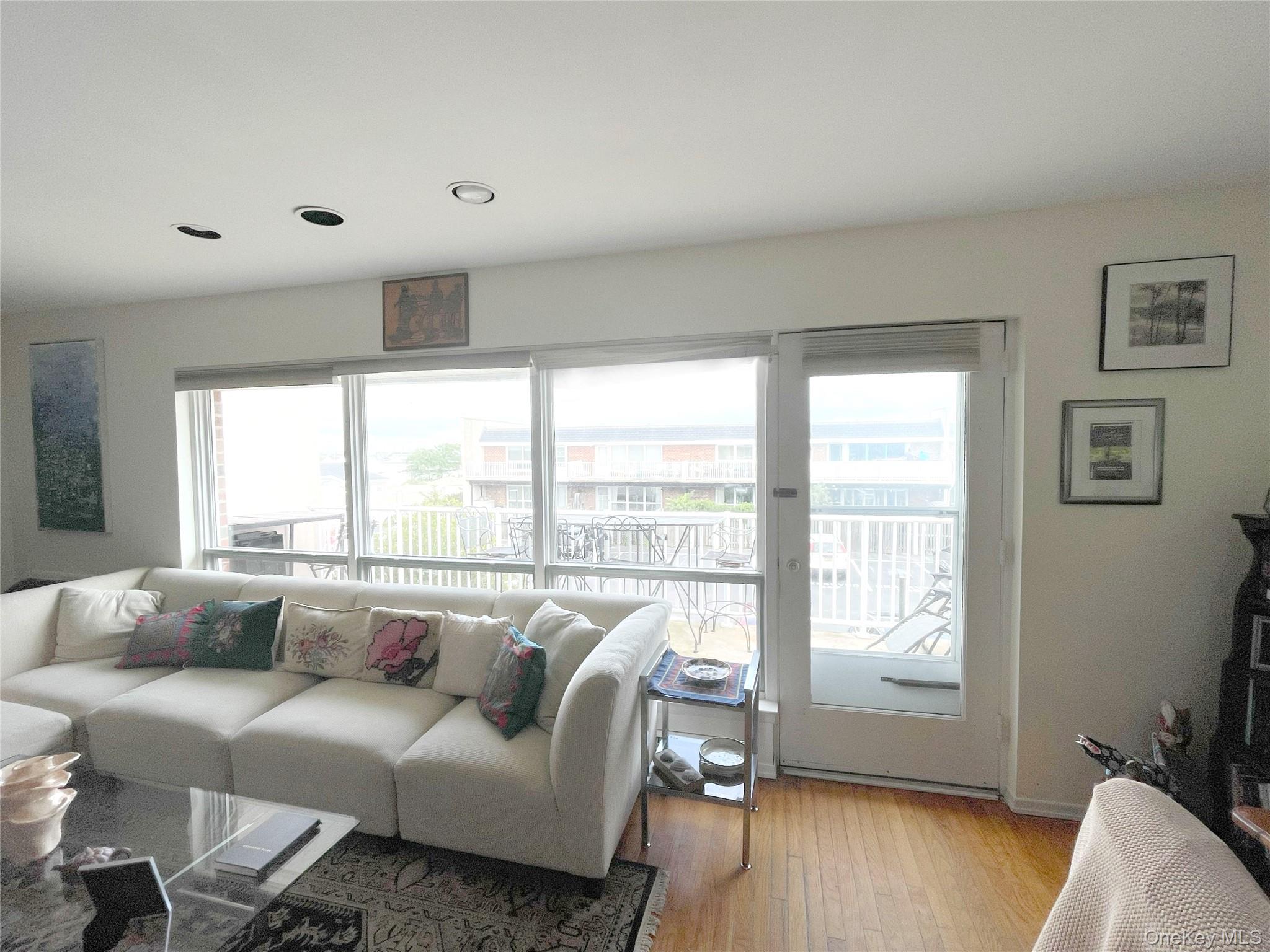 750 Lido Boulevard 24b Upper Property Photo 4