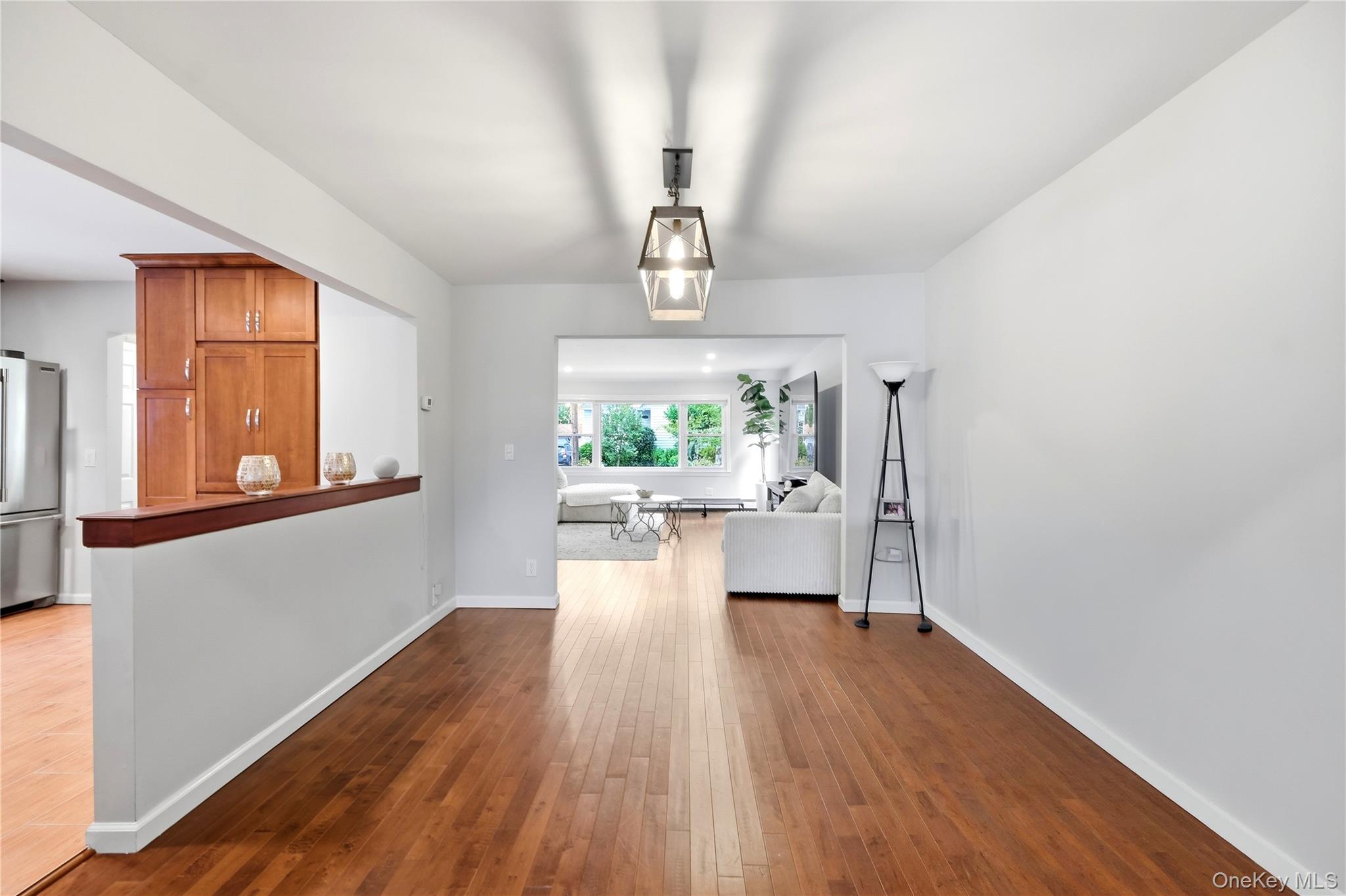 12 S Bay Avenue Property Photo 15