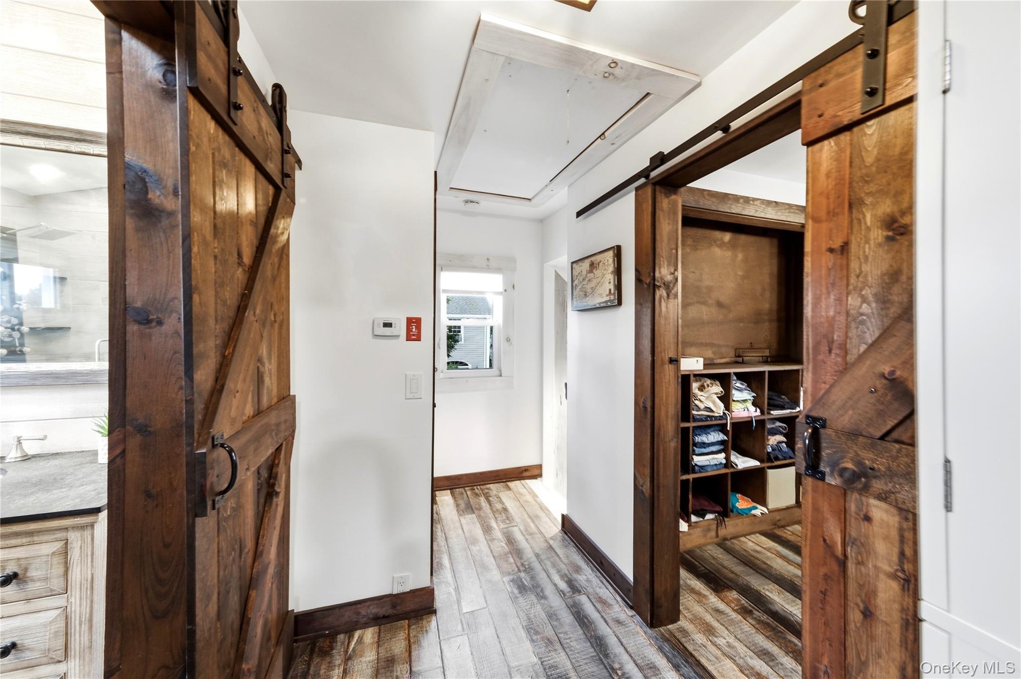12 S Bay Avenue Property Photo 26