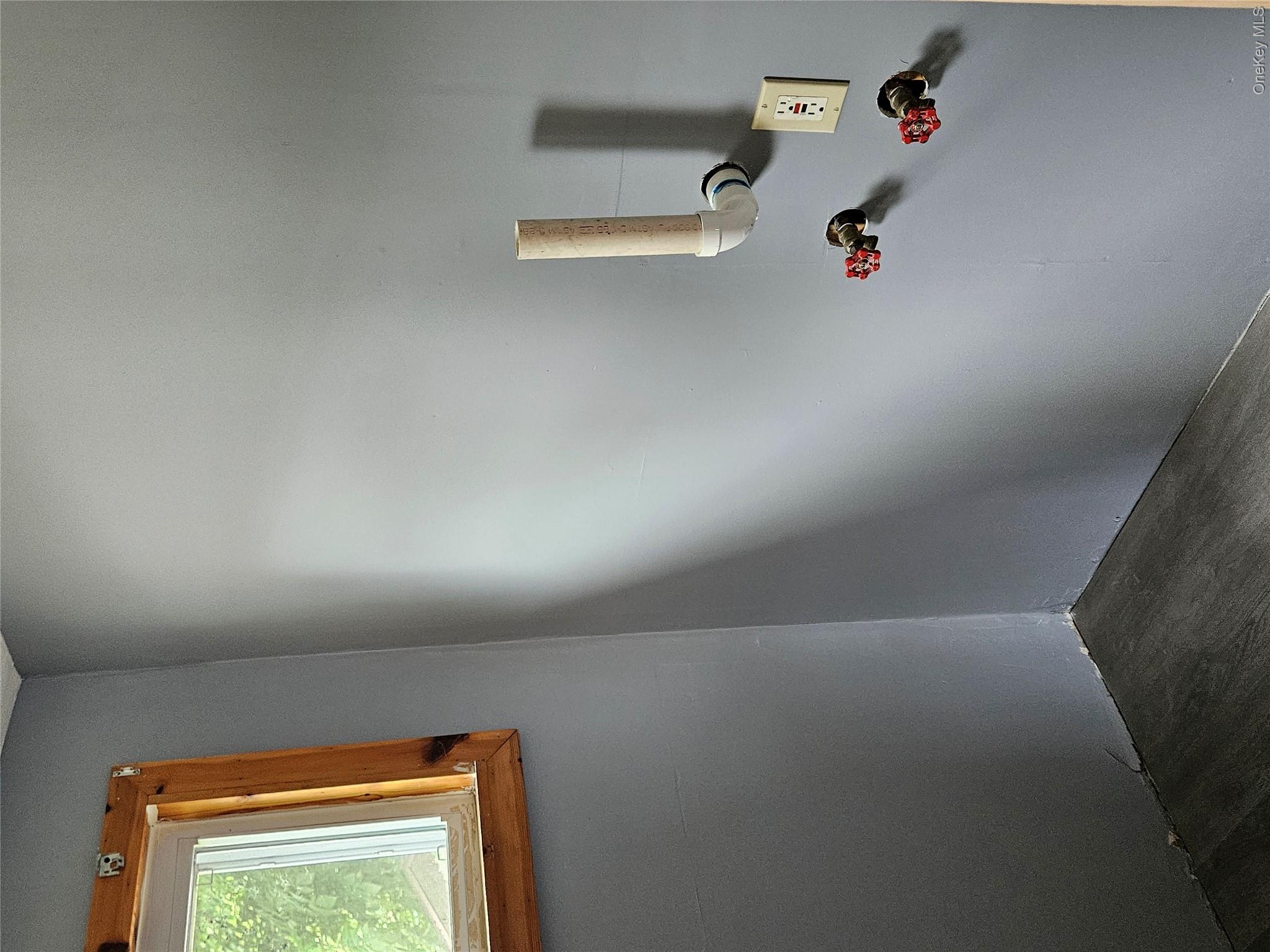 81 Franklin Street Property Photo 13