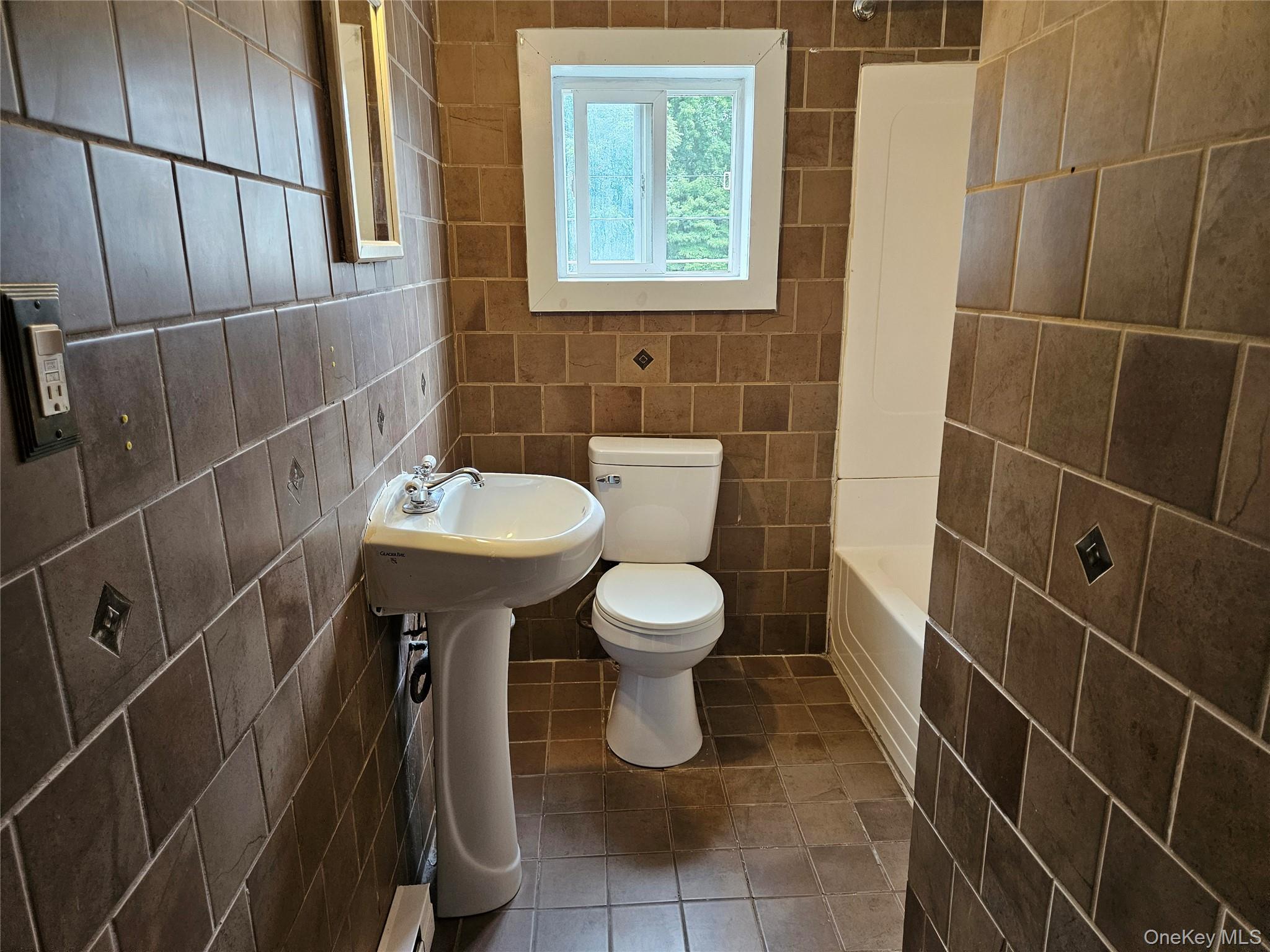 81 Franklin Street Property Photo 19