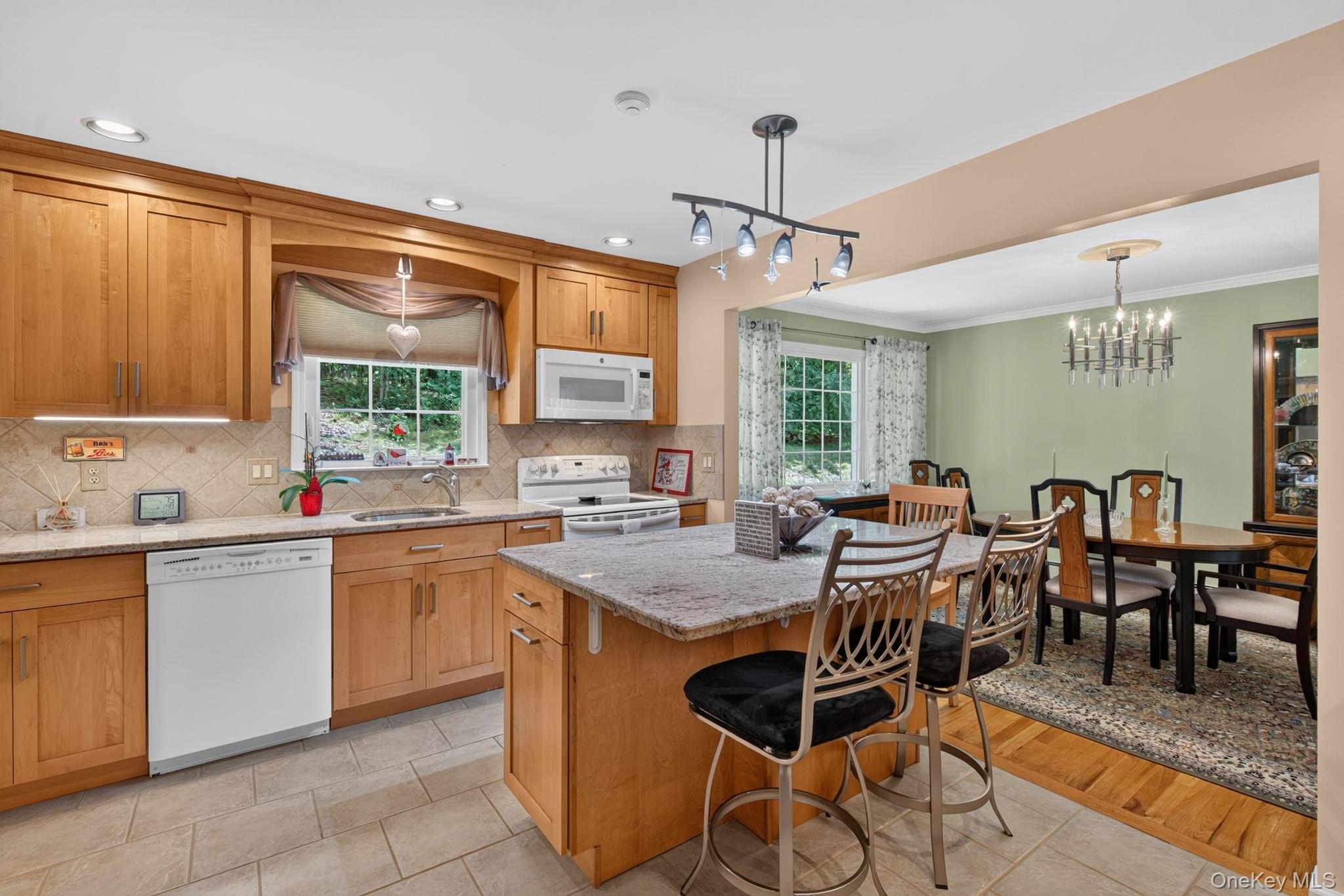 45 Goldin Boulevard Property Photo 6
