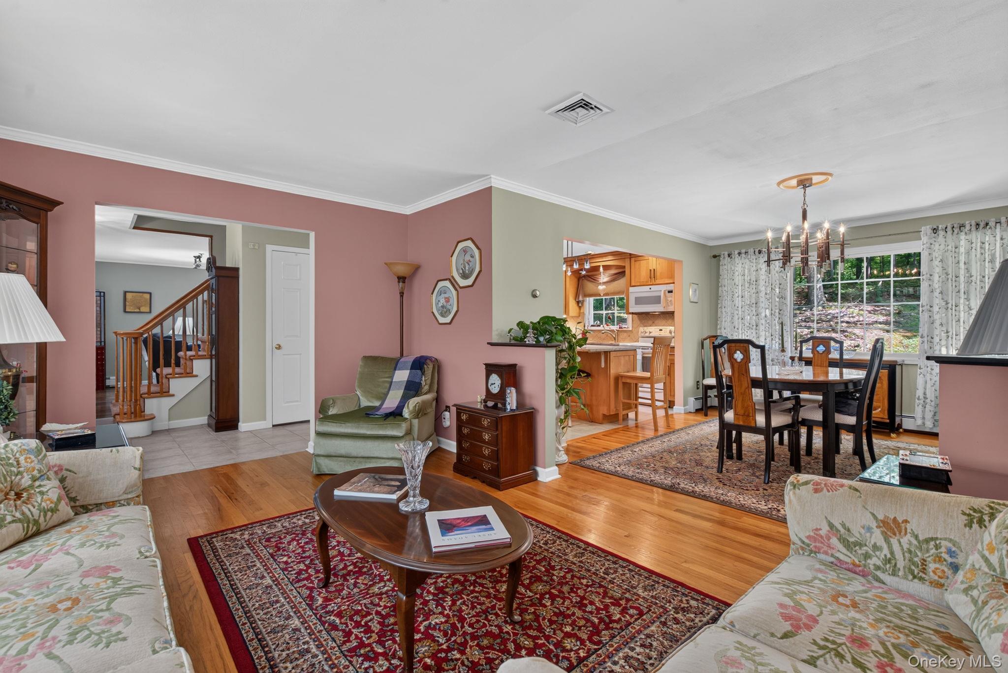 45 Goldin Boulevard Property Photo 14