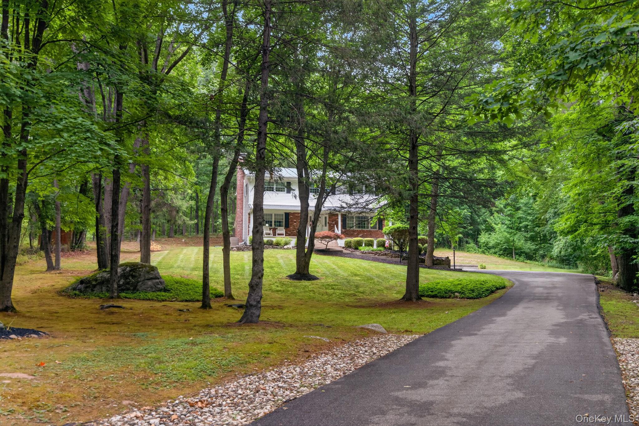 45 Goldin Boulevard Property Photo 37