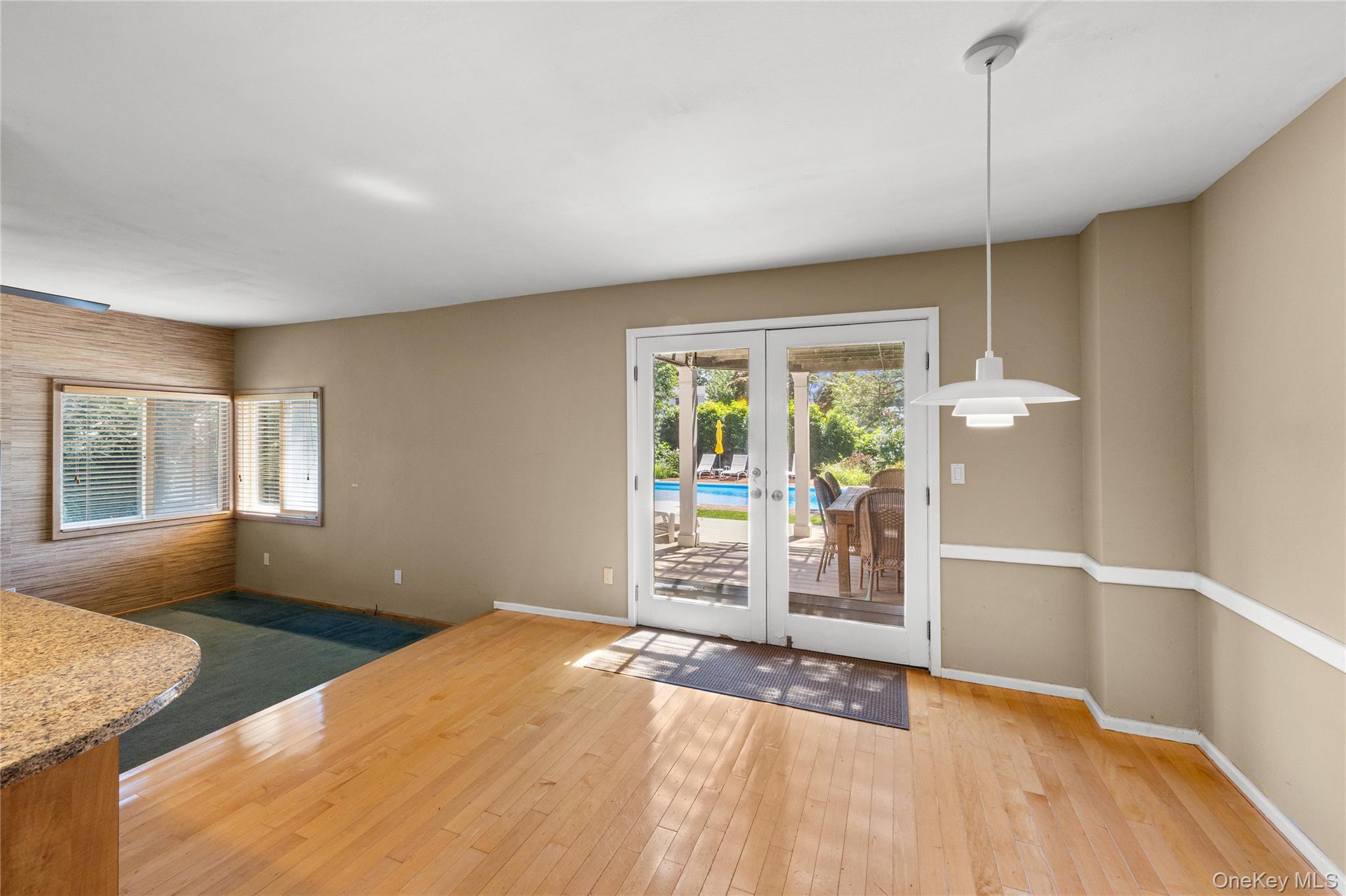 84 Oak Street Property Photo 17