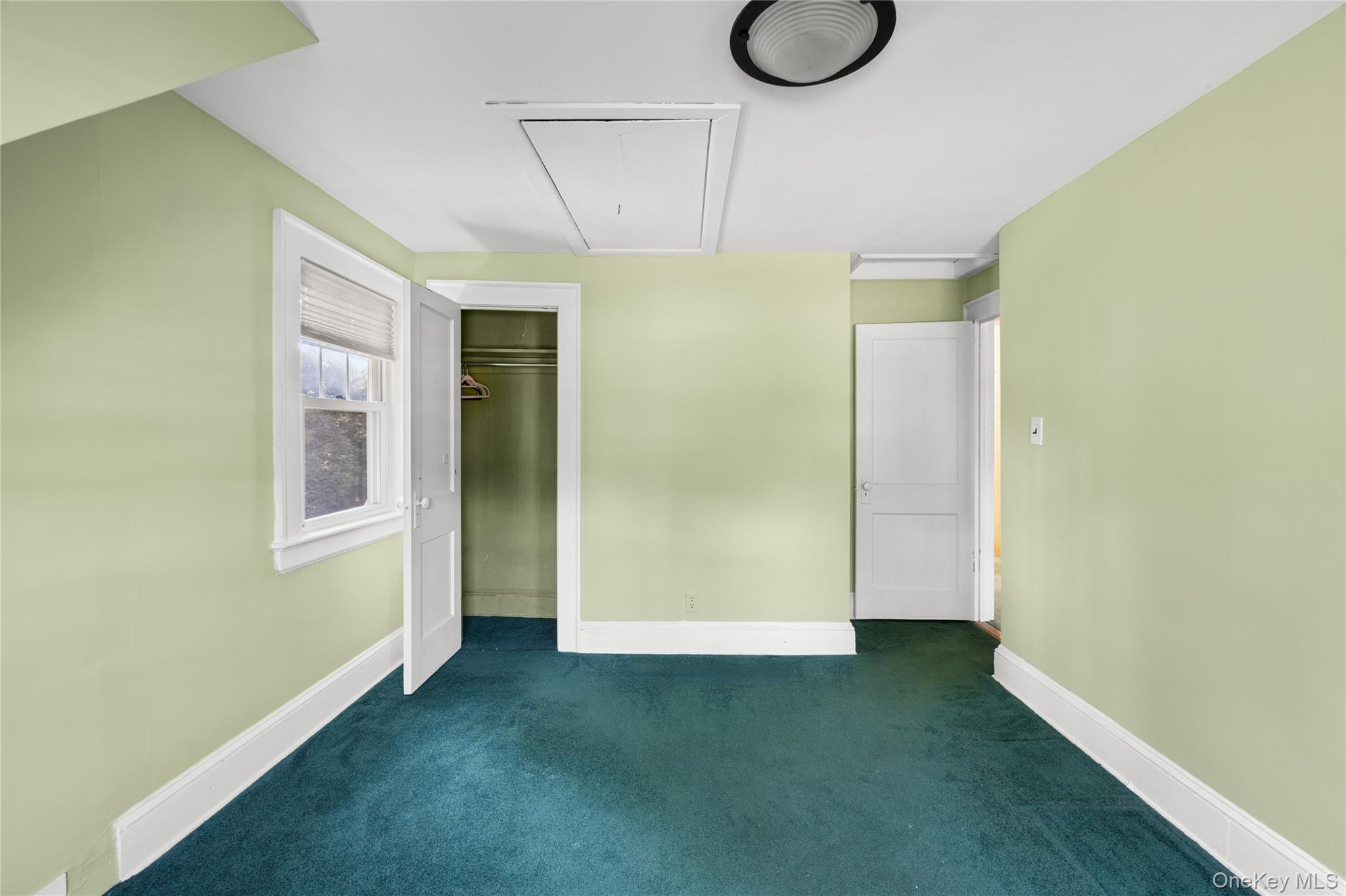 84 Oak Street Property Photo 28