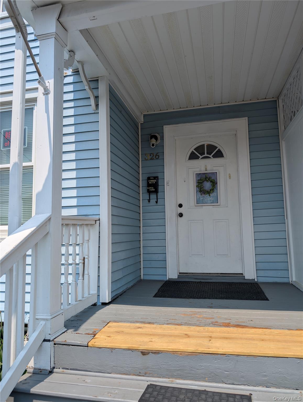 326 1st Street Property Photo 3