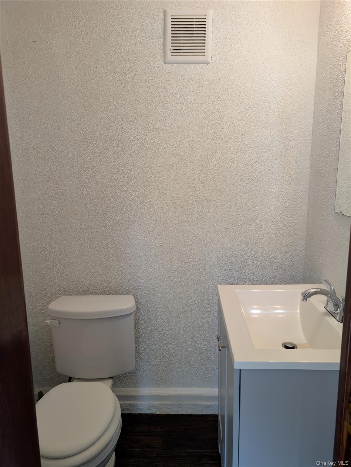 326 1st Street Property Photo 13