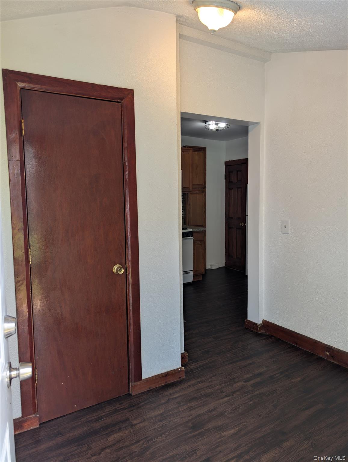 326 1st Street Property Photo 15