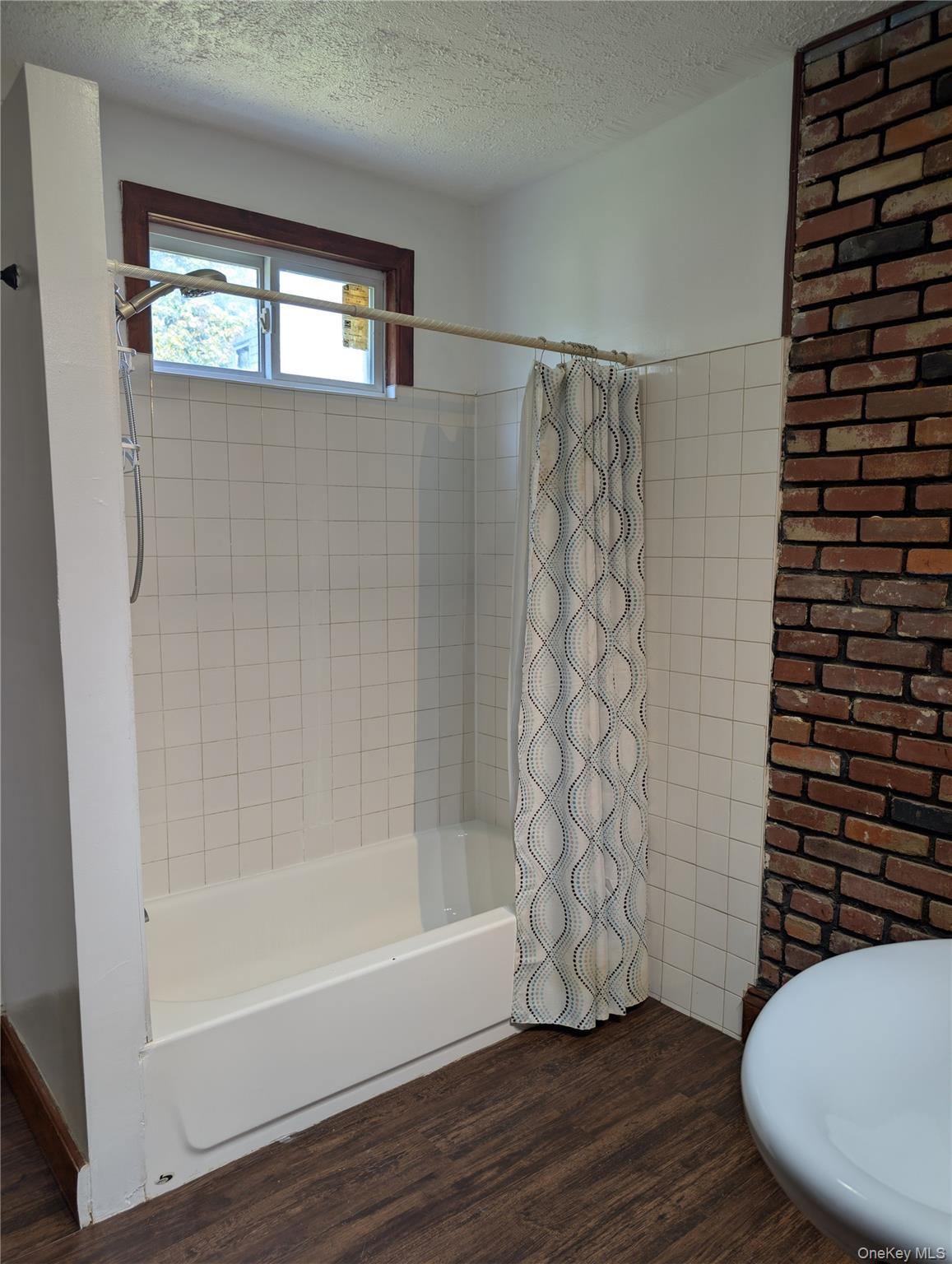 326 1st Street Property Photo 21