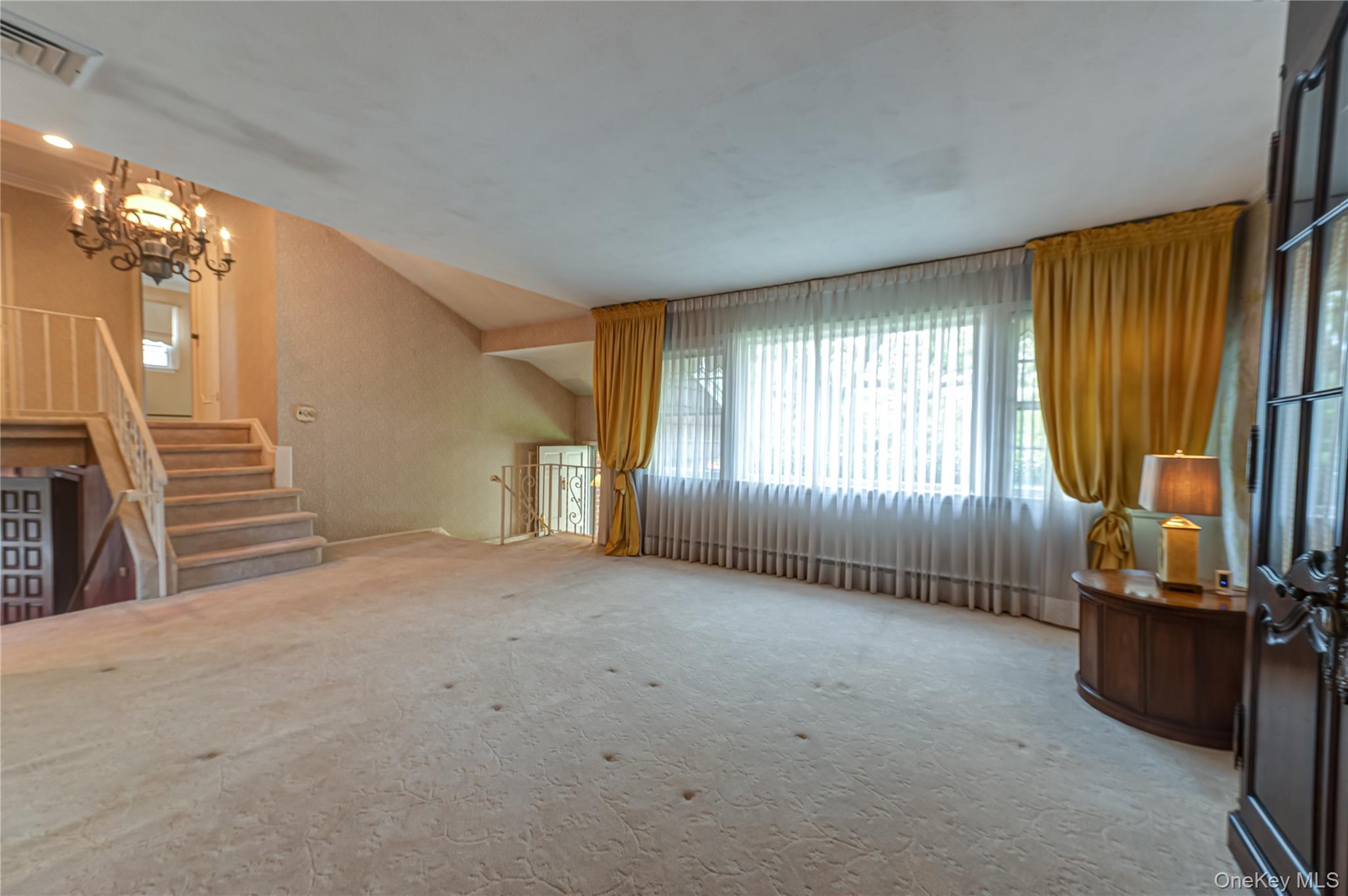 27 Ann Drive Property Photo 10