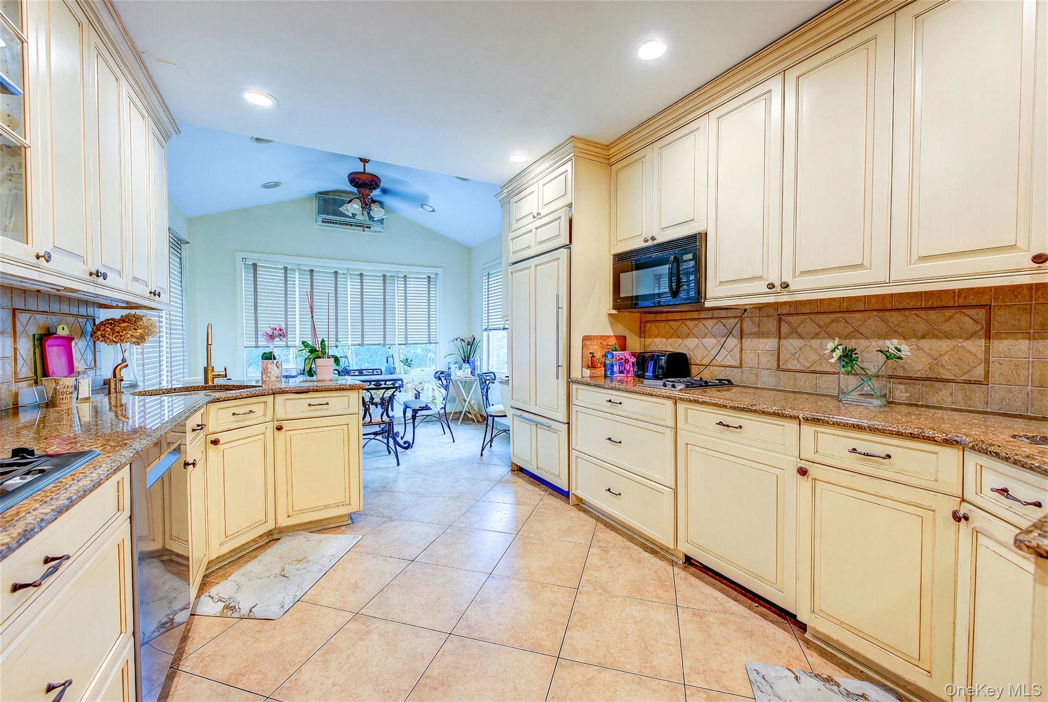 75-12 174th Street Property Photo 16