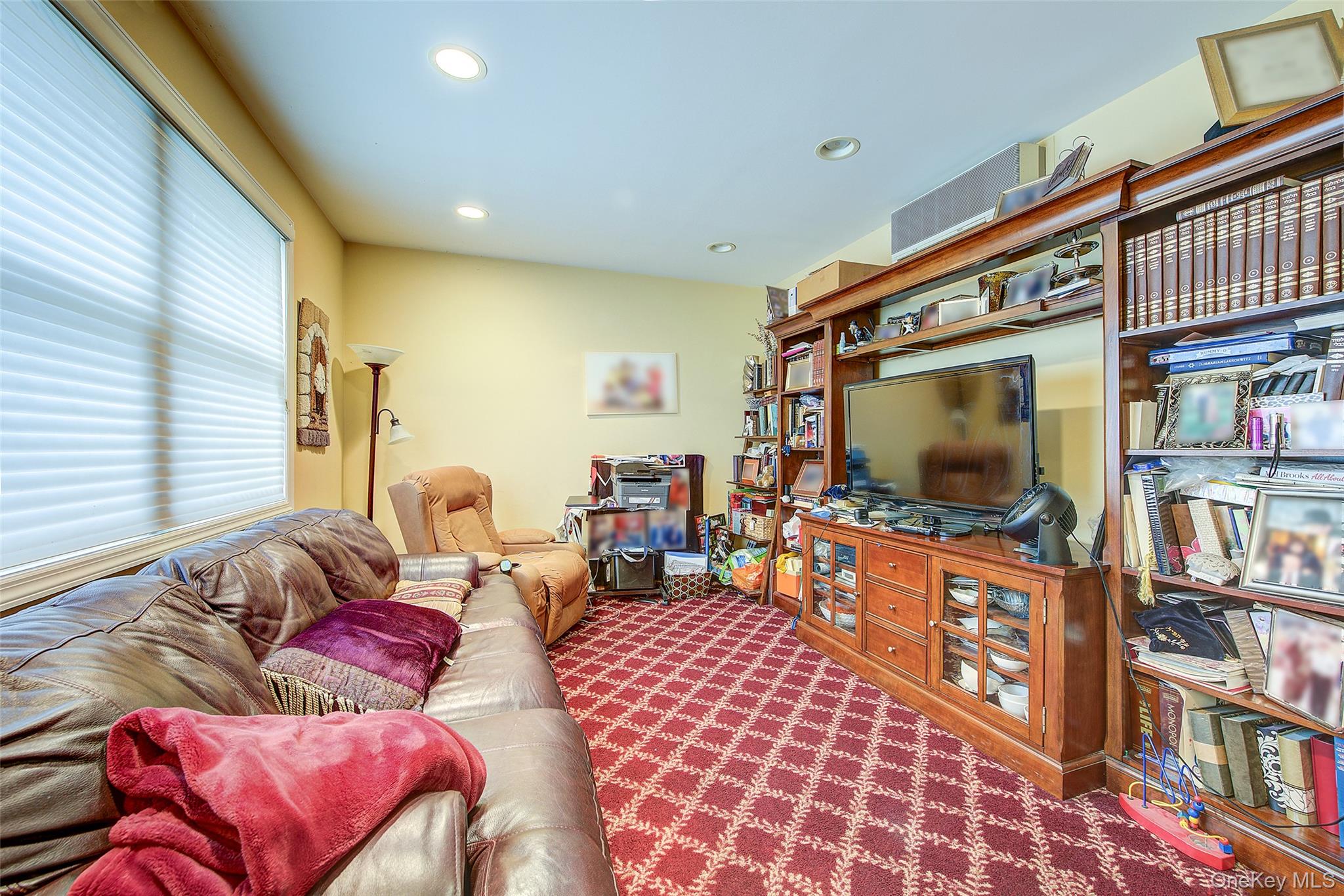 75-12 174th Street Property Photo 23