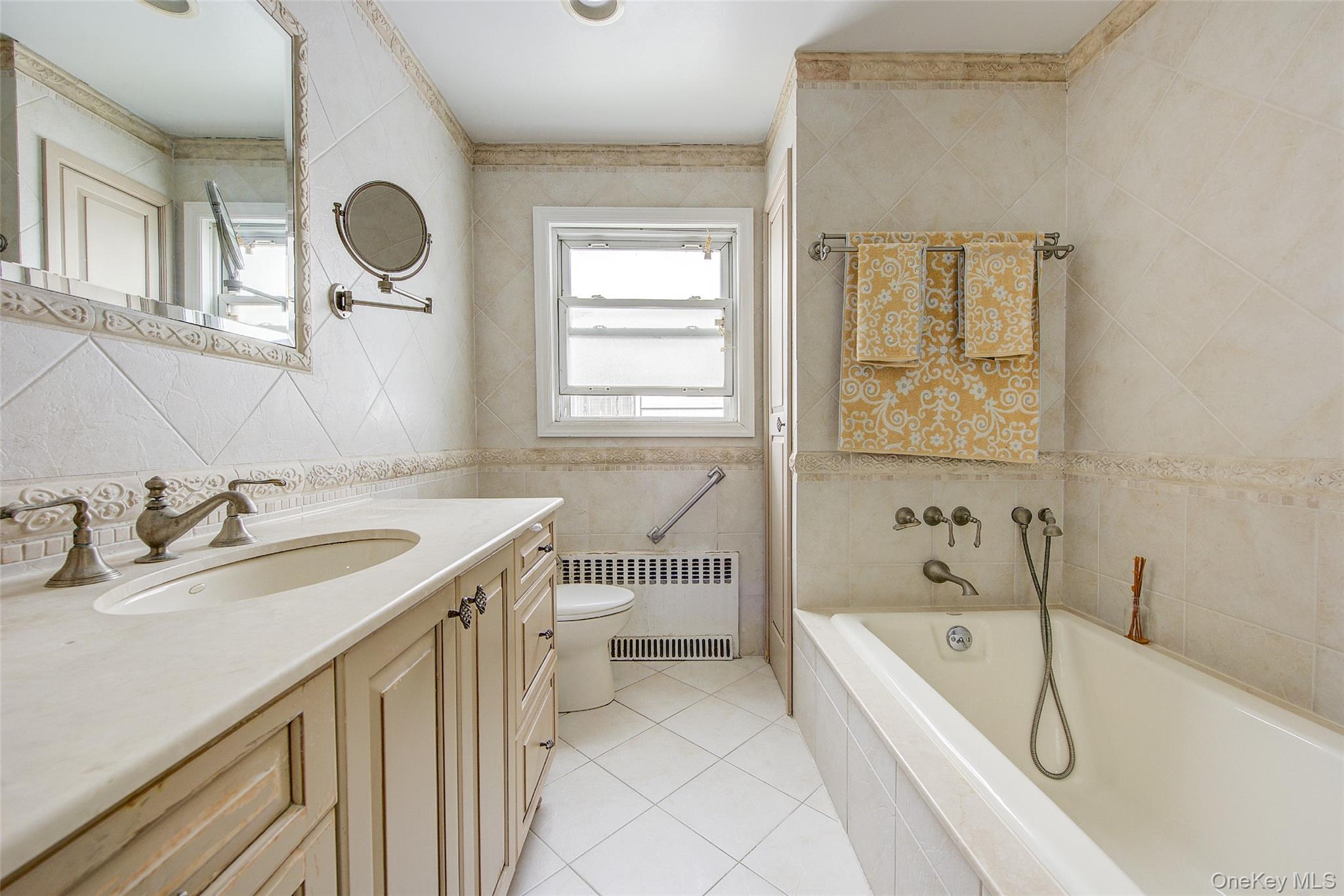 75-12 174th Street Property Photo 34