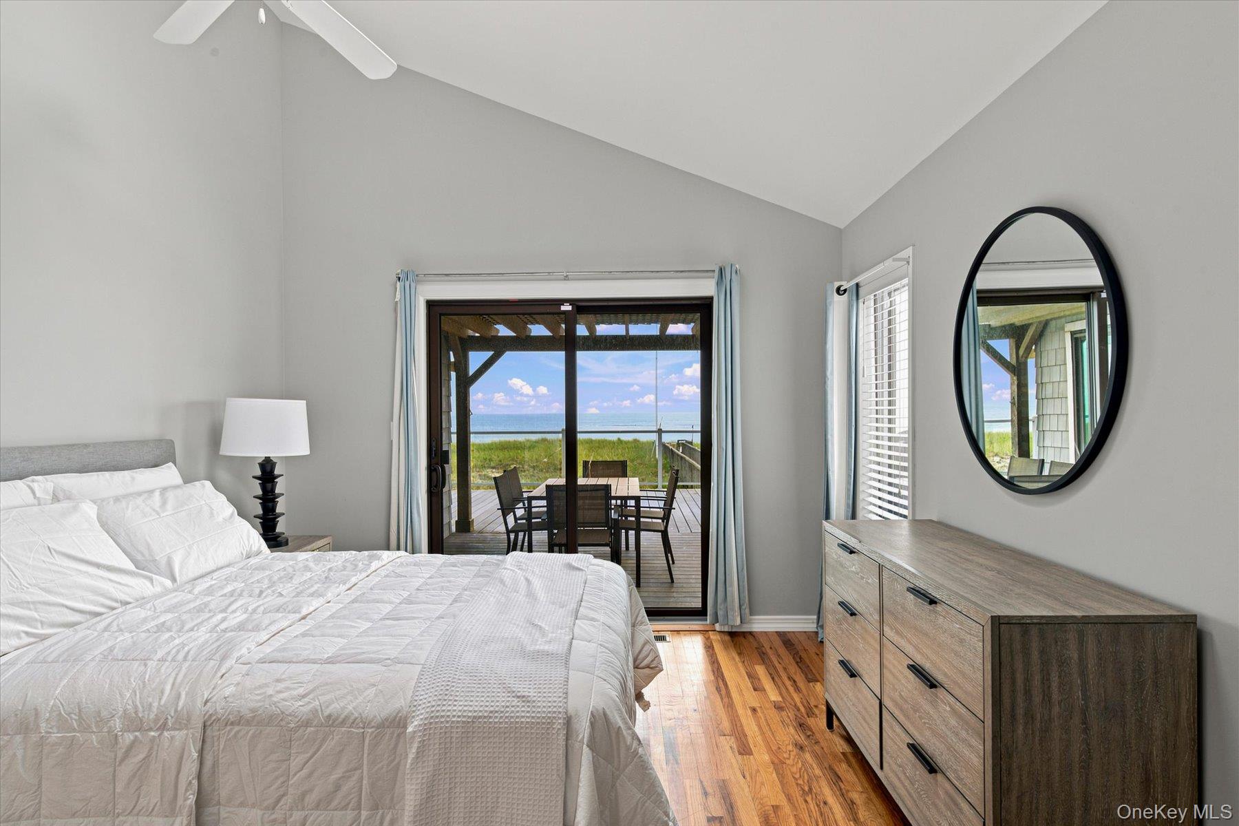 717 Dune Road Property Photo 13
