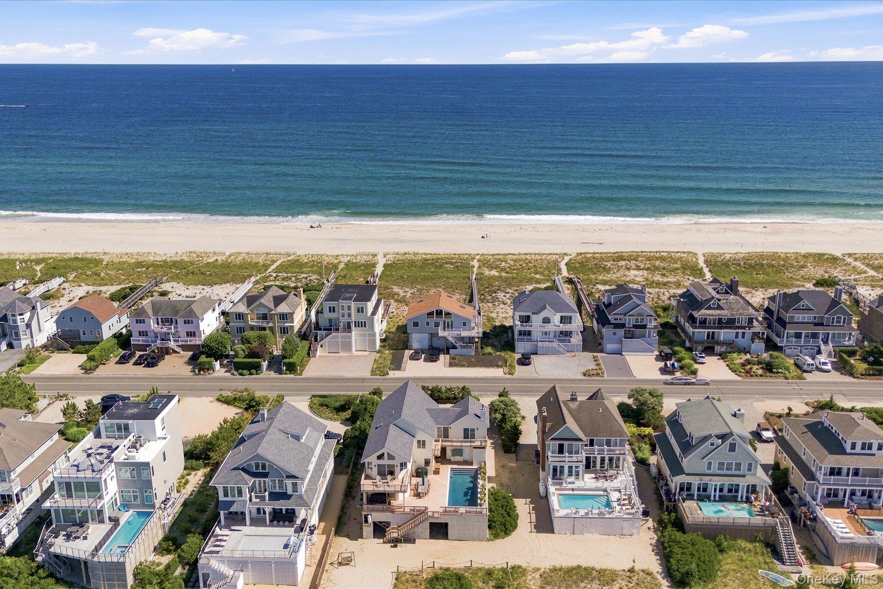 717 Dune Road Property Photo 19