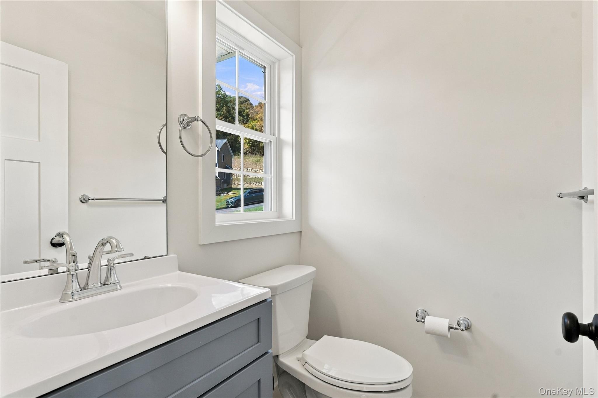 84 Frank Street Property Photo 7