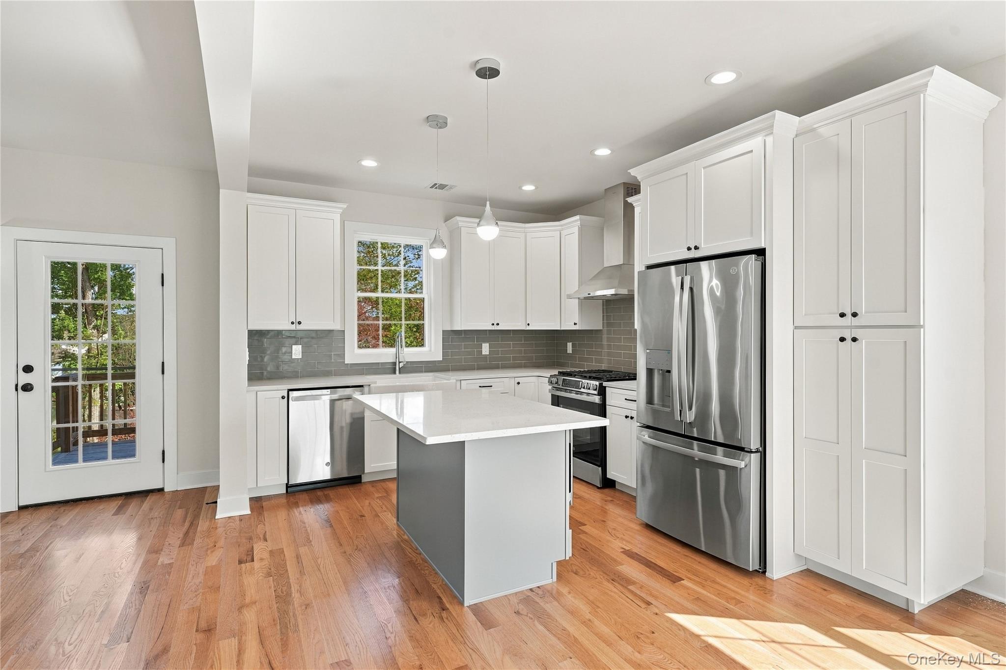 84 Frank Street Property Photo 14