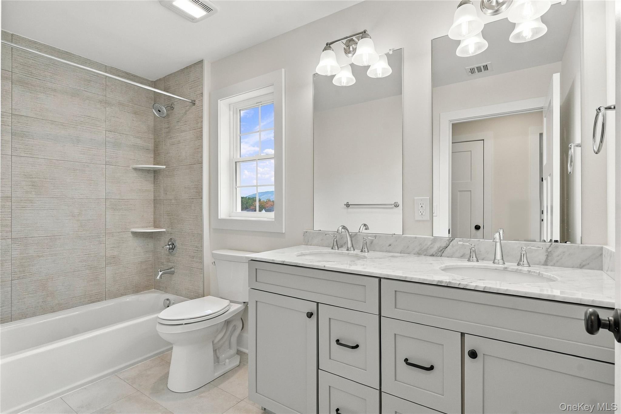 84 Frank Street Property Photo 27