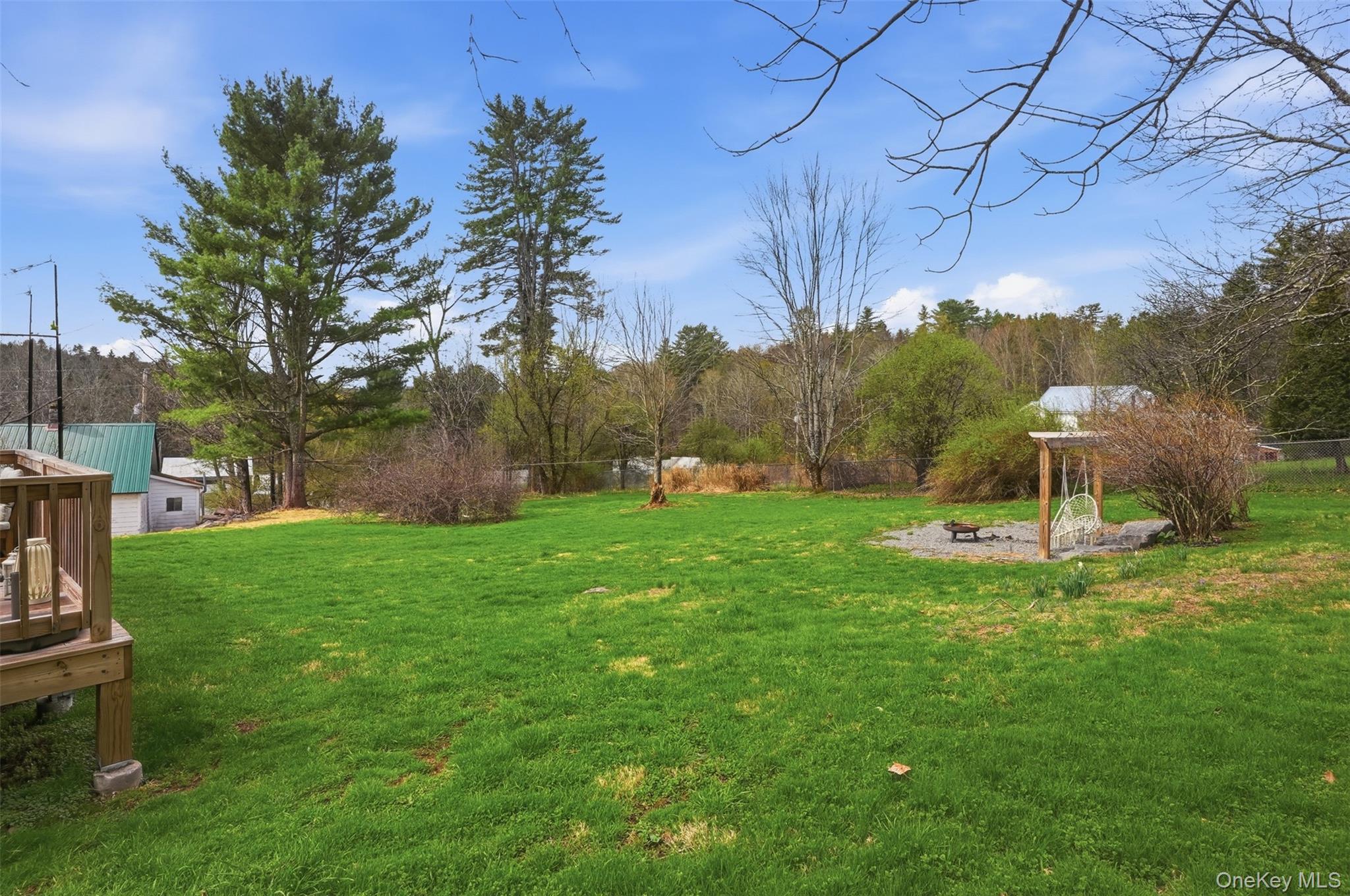 27 Old County Road Property Photo 39