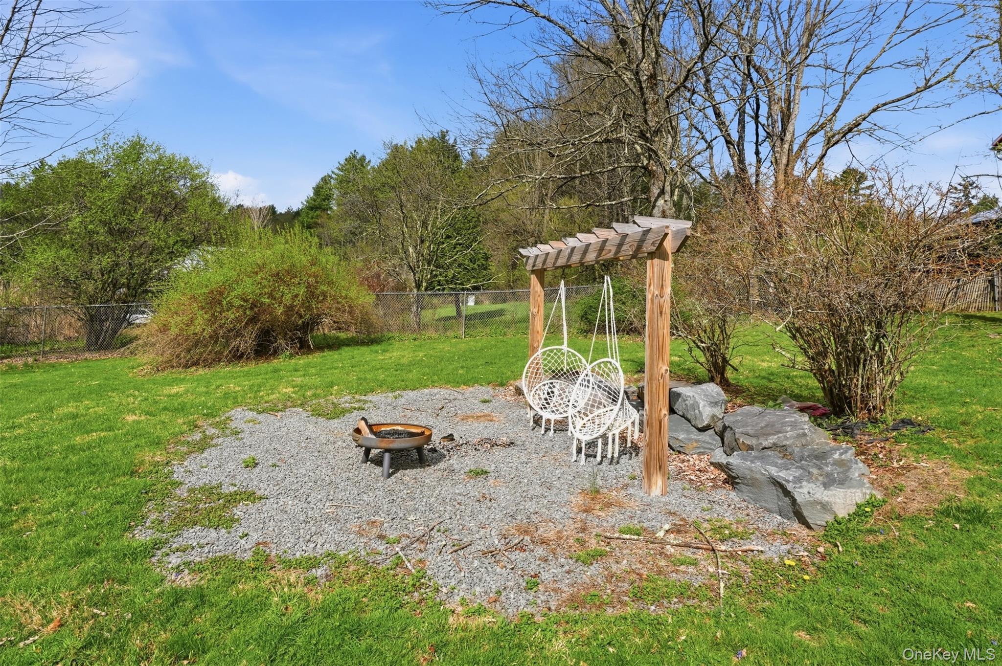 27 Old County Road Property Photo 40