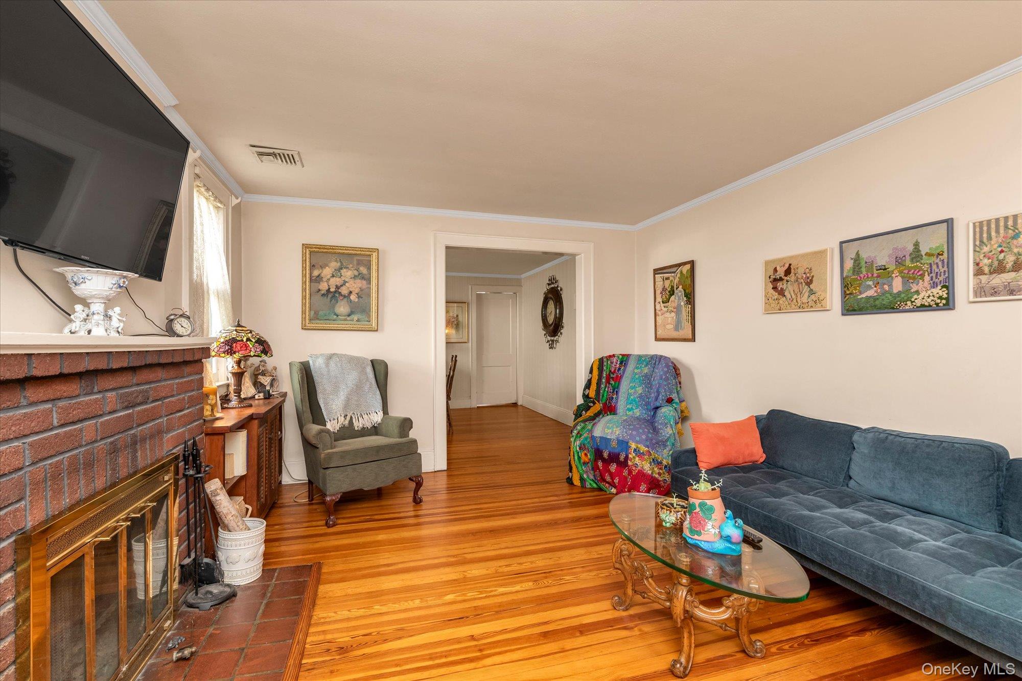 57 Raymond Street Property Photo 4