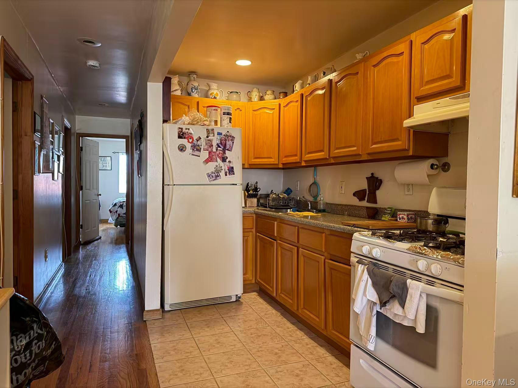 94-81 218th Street Property Photo 4
