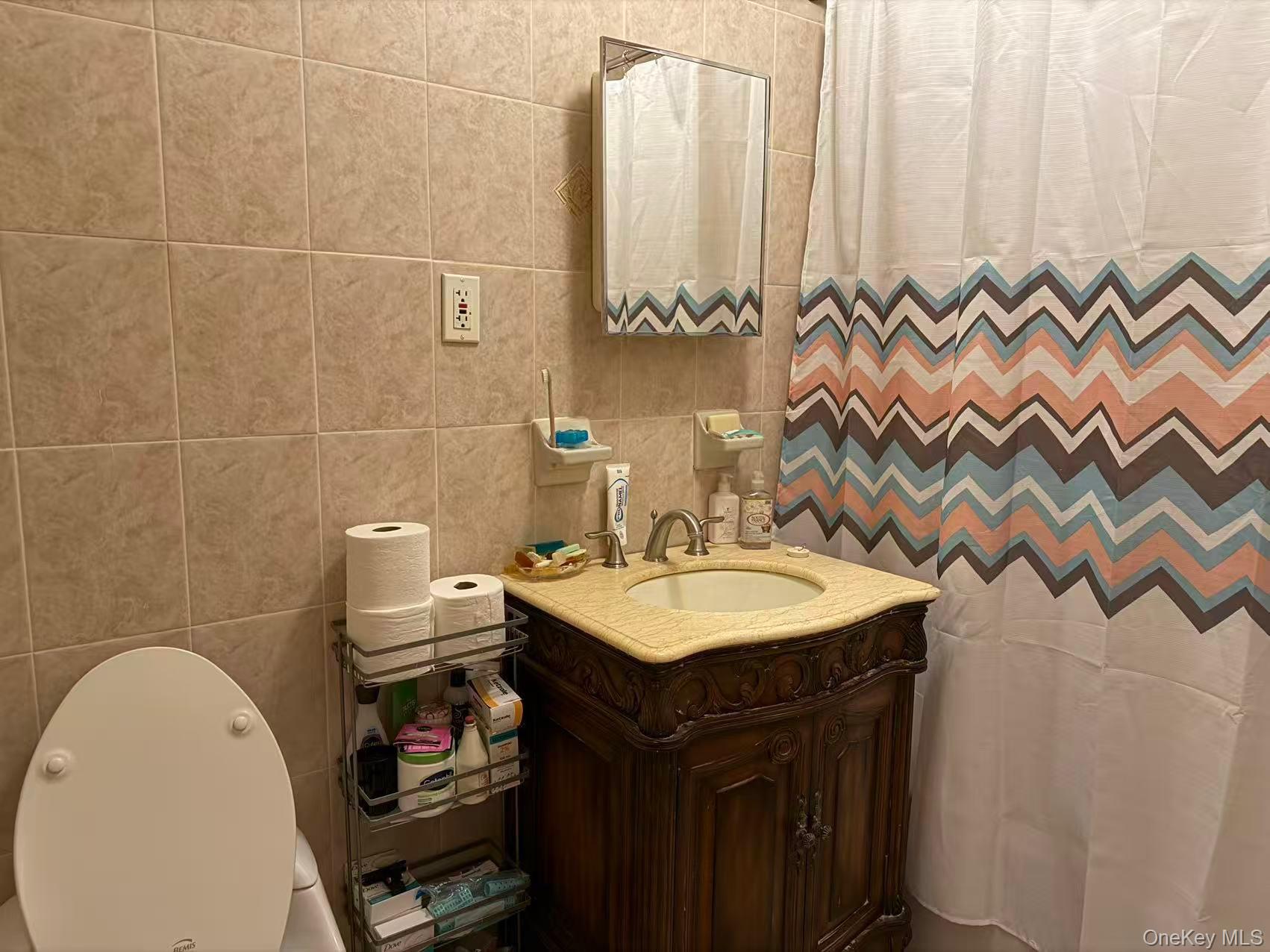 94-81 218th Street Property Photo 6