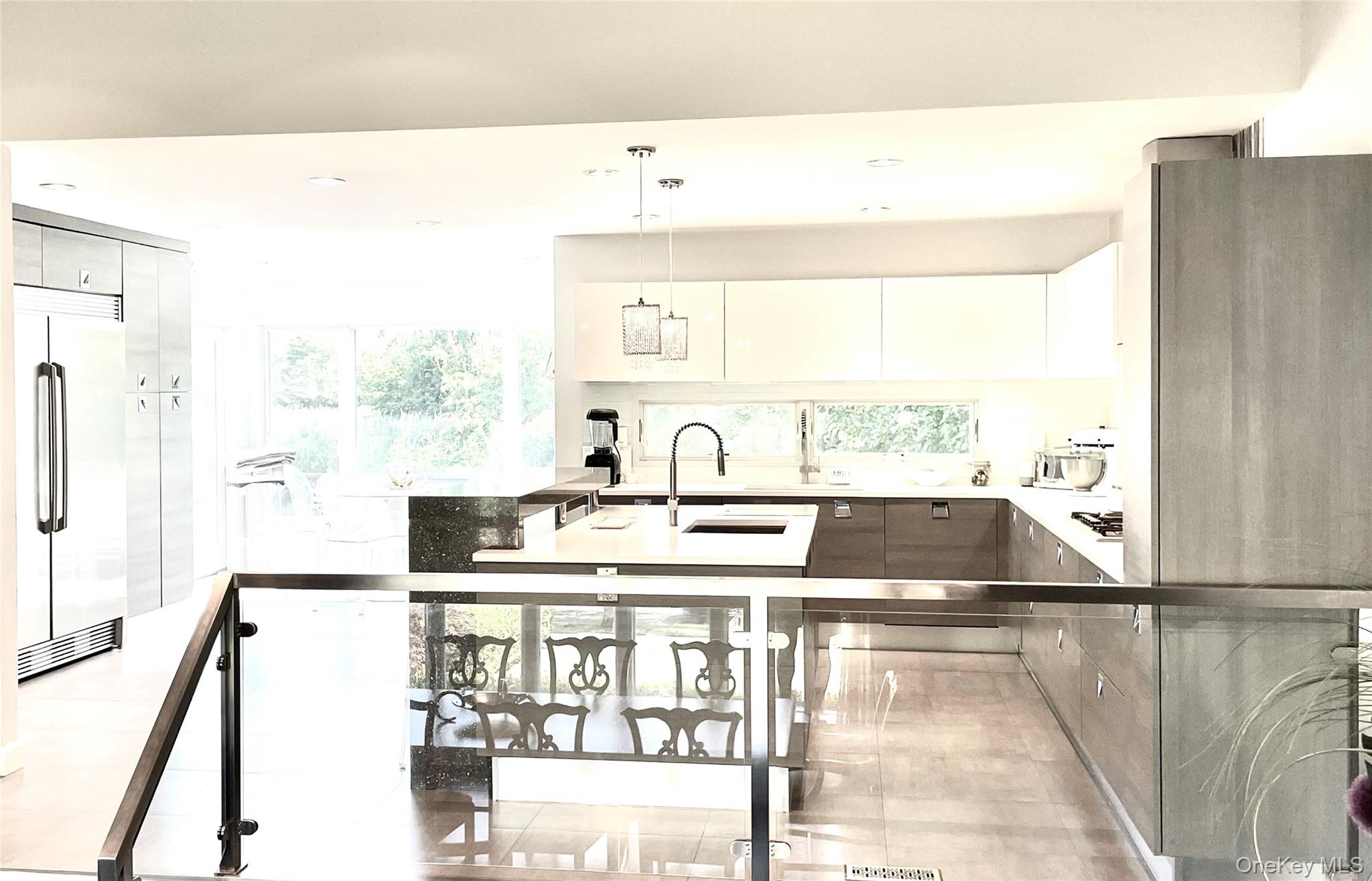 676 Derby Avenue Property Photo 6
