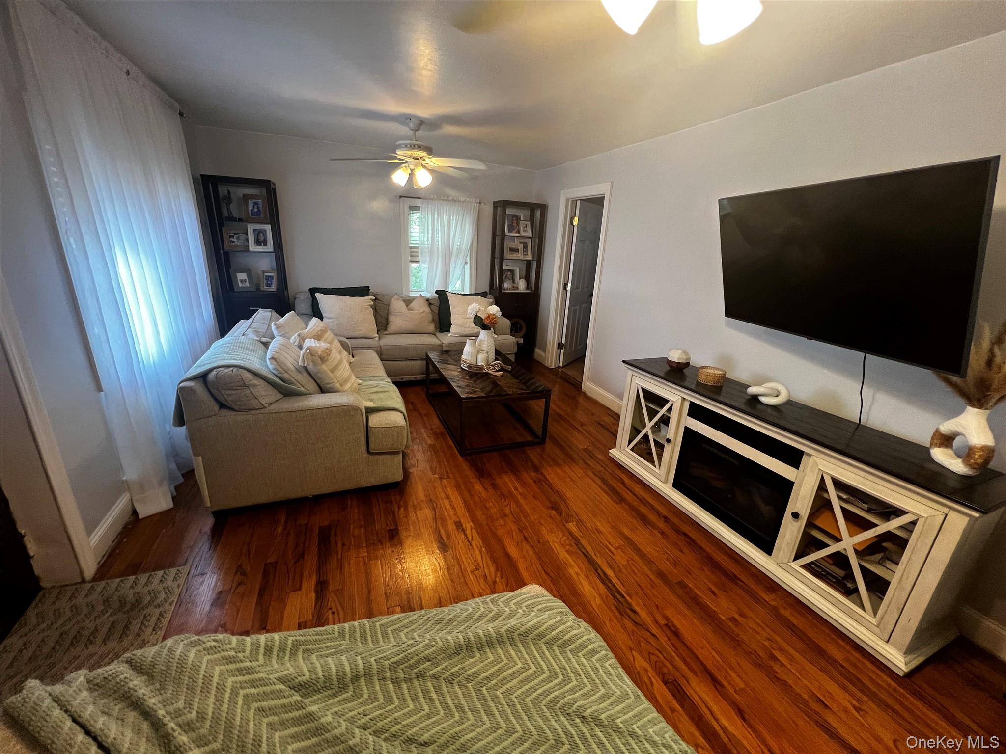 101 Sterling Avenue 2 Property Photo 6