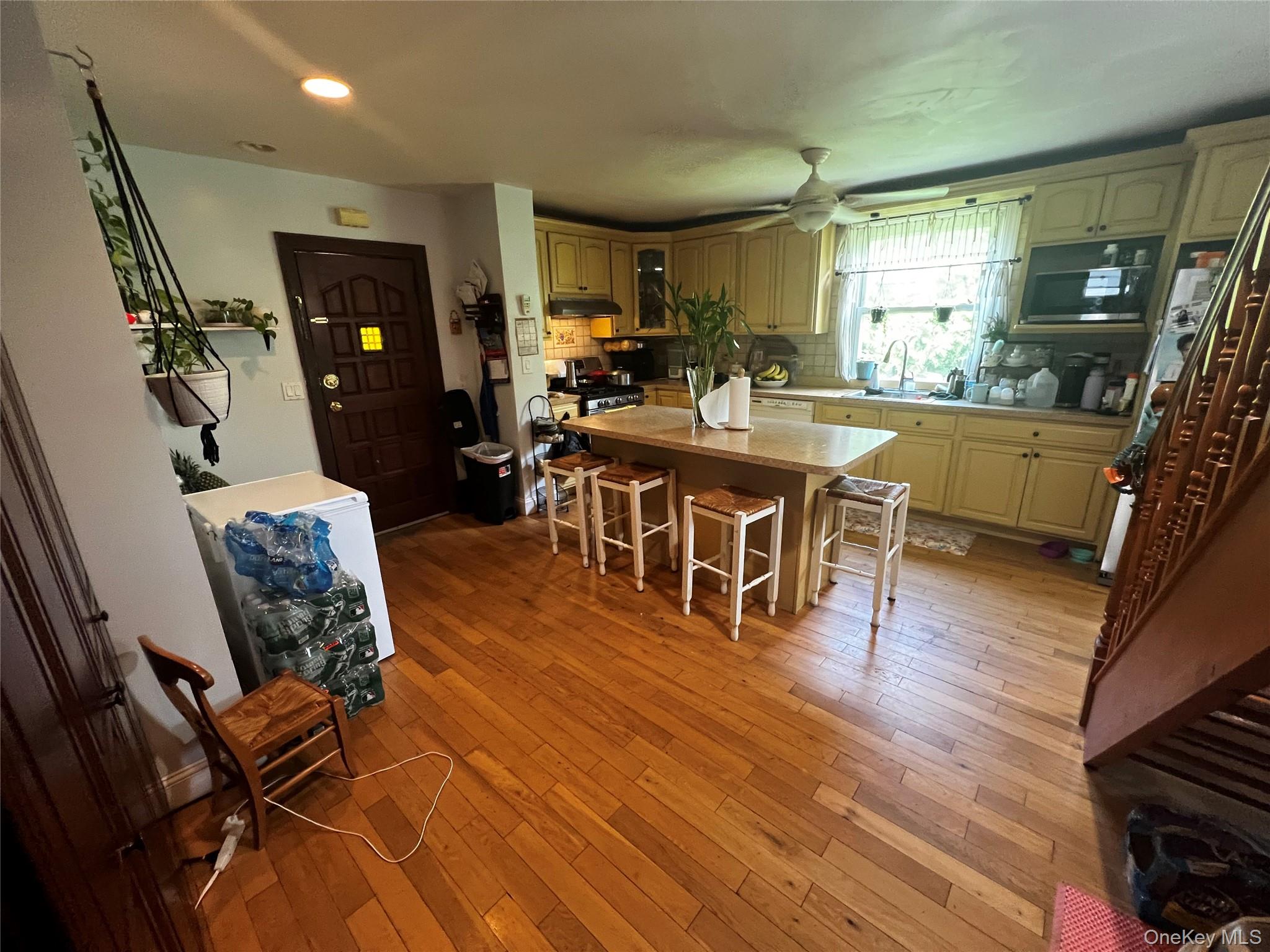 101 Sterling Avenue 2 Property Photo 12