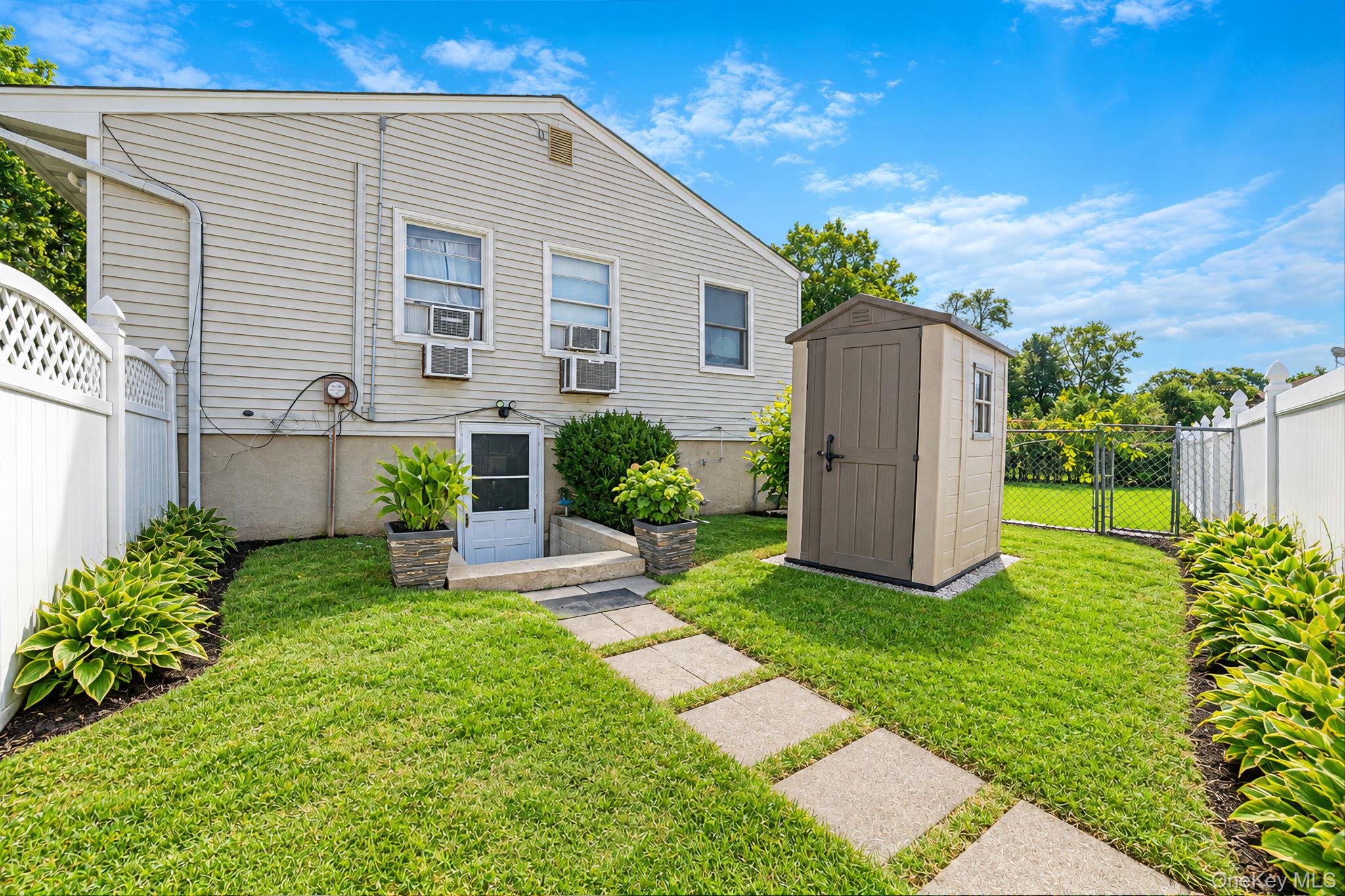 4 Hedda Road Property Photo 27