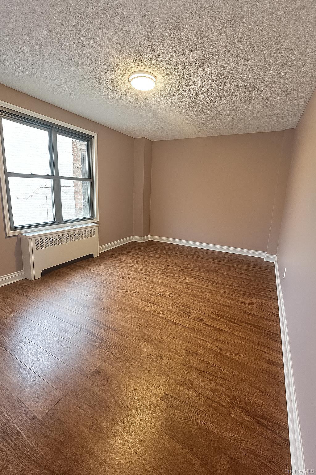2835 Webb Avenue 7c Property Photo 11