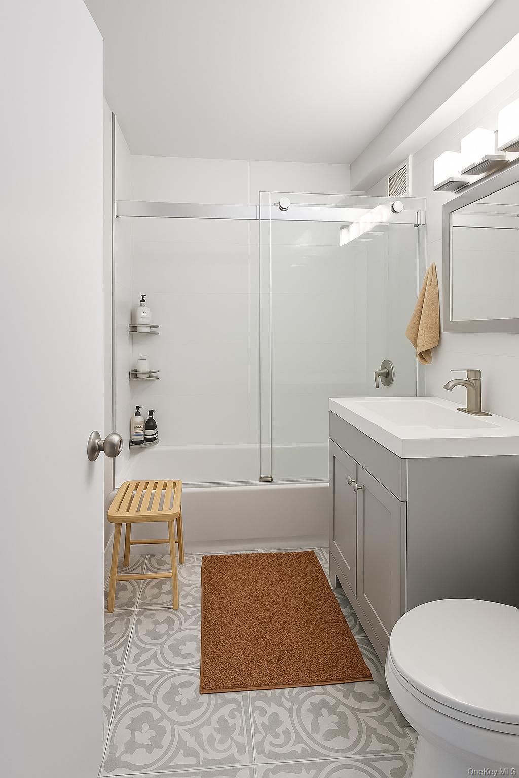 2835 Webb Avenue 7c Property Photo 14