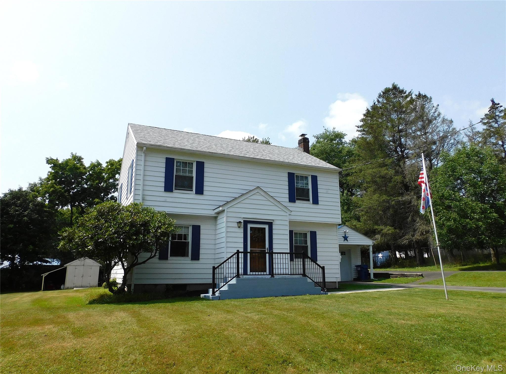 40 Kelly Avenue Property Photo 2