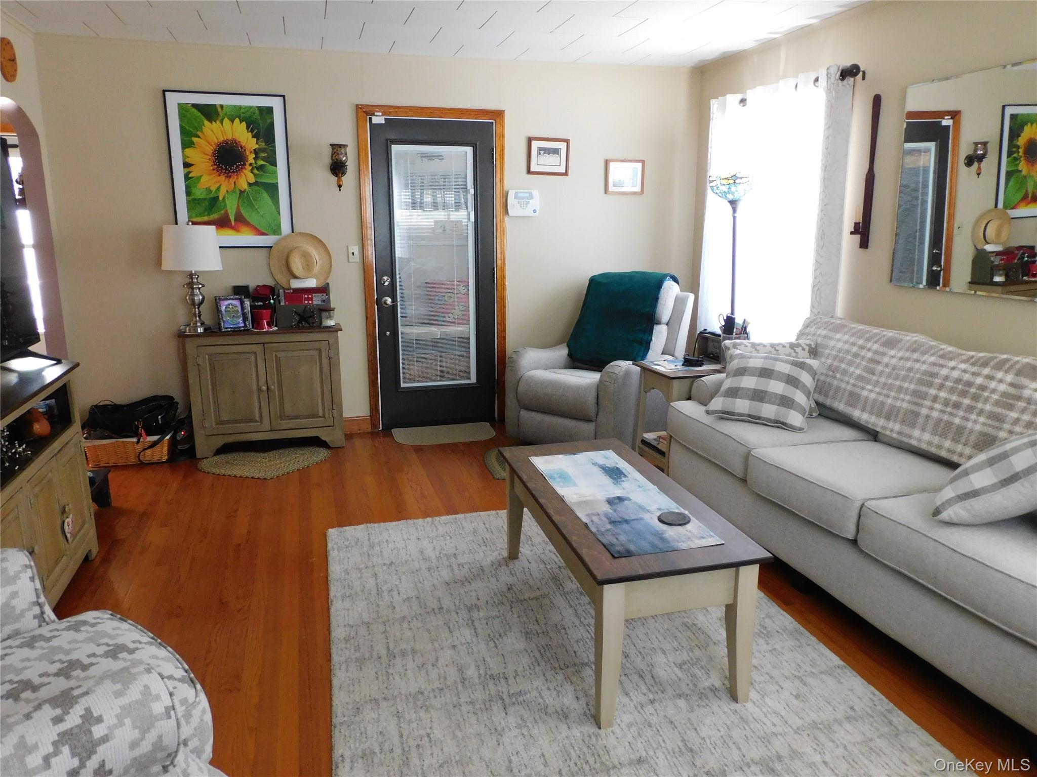 40 Kelly Avenue Property Photo 21