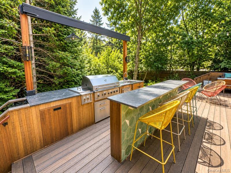 14 Tall Tree Court Property Photo 18
