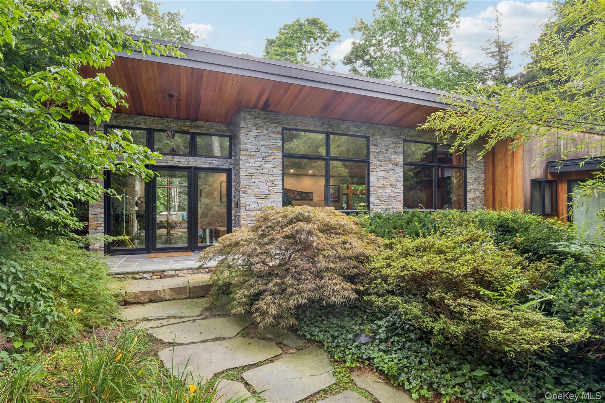 14 Tall Tree Court Property Photo 21