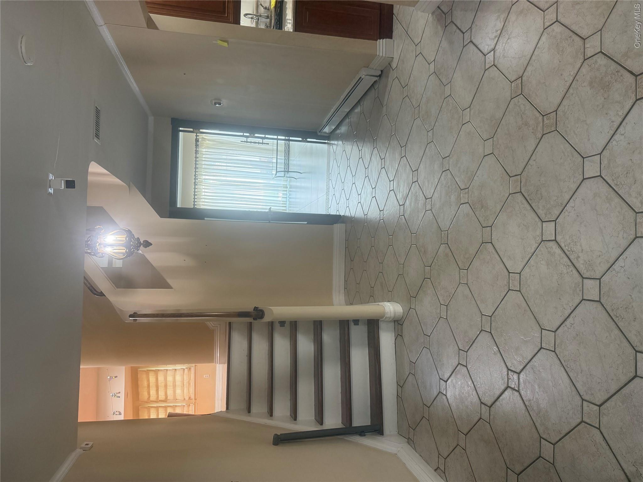 528 Halevy Drive Property Photo 2