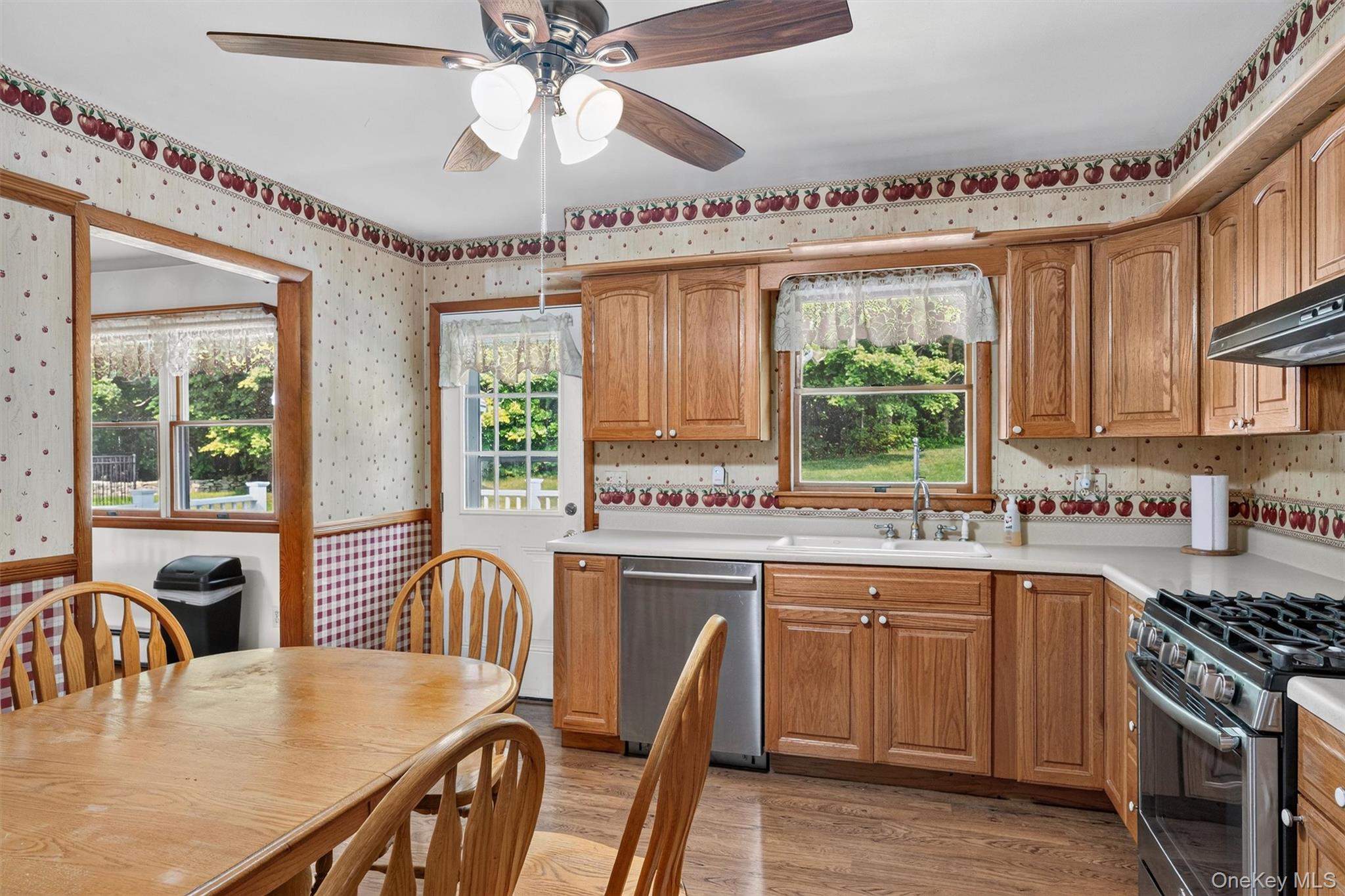 72 St Andrews Road Property Photo 13