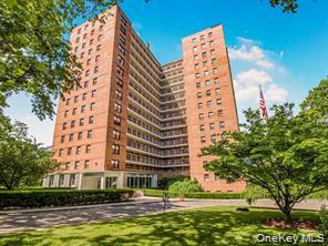 4705 Henry Hudson Parkway 3c Property Photo 1