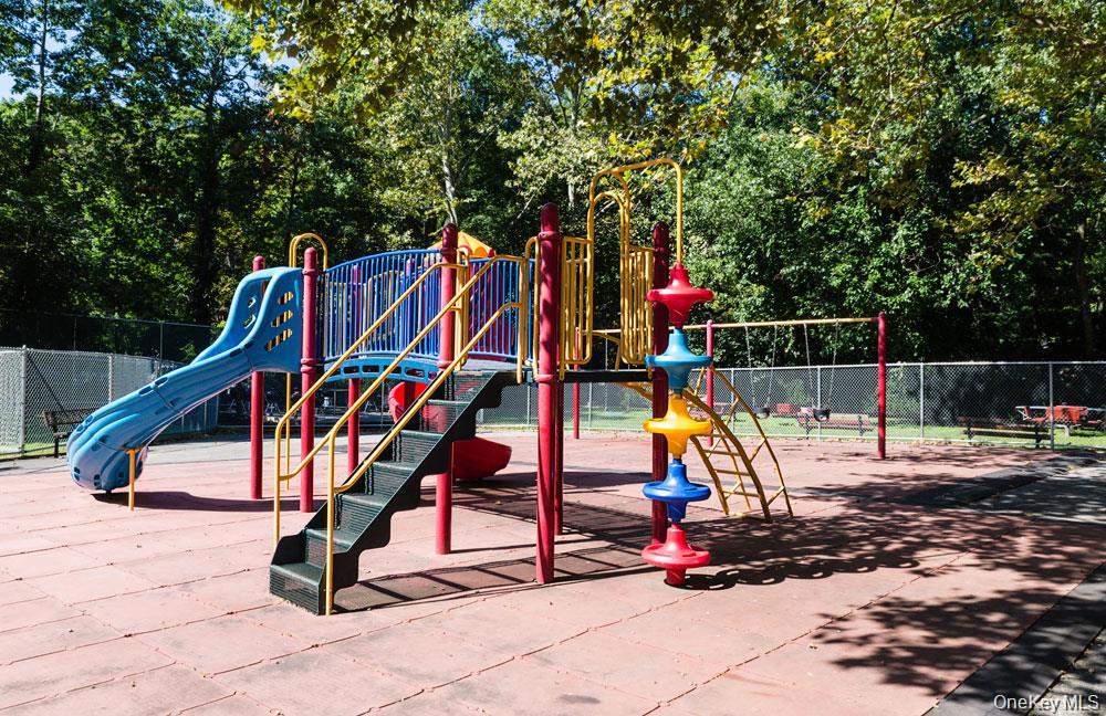 4705 Henry Hudson Parkway 3c Property Photo 12