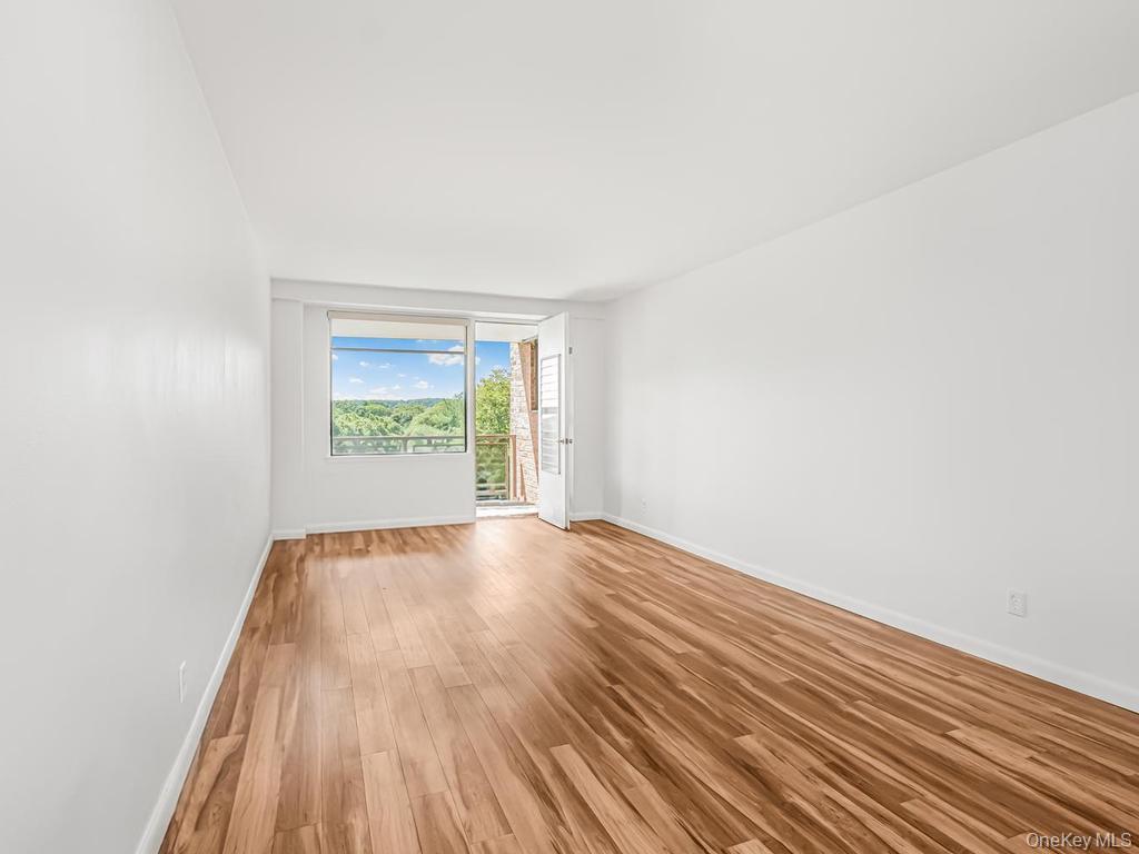4705 Henry Hudson Parkway 3c Property Photo 15