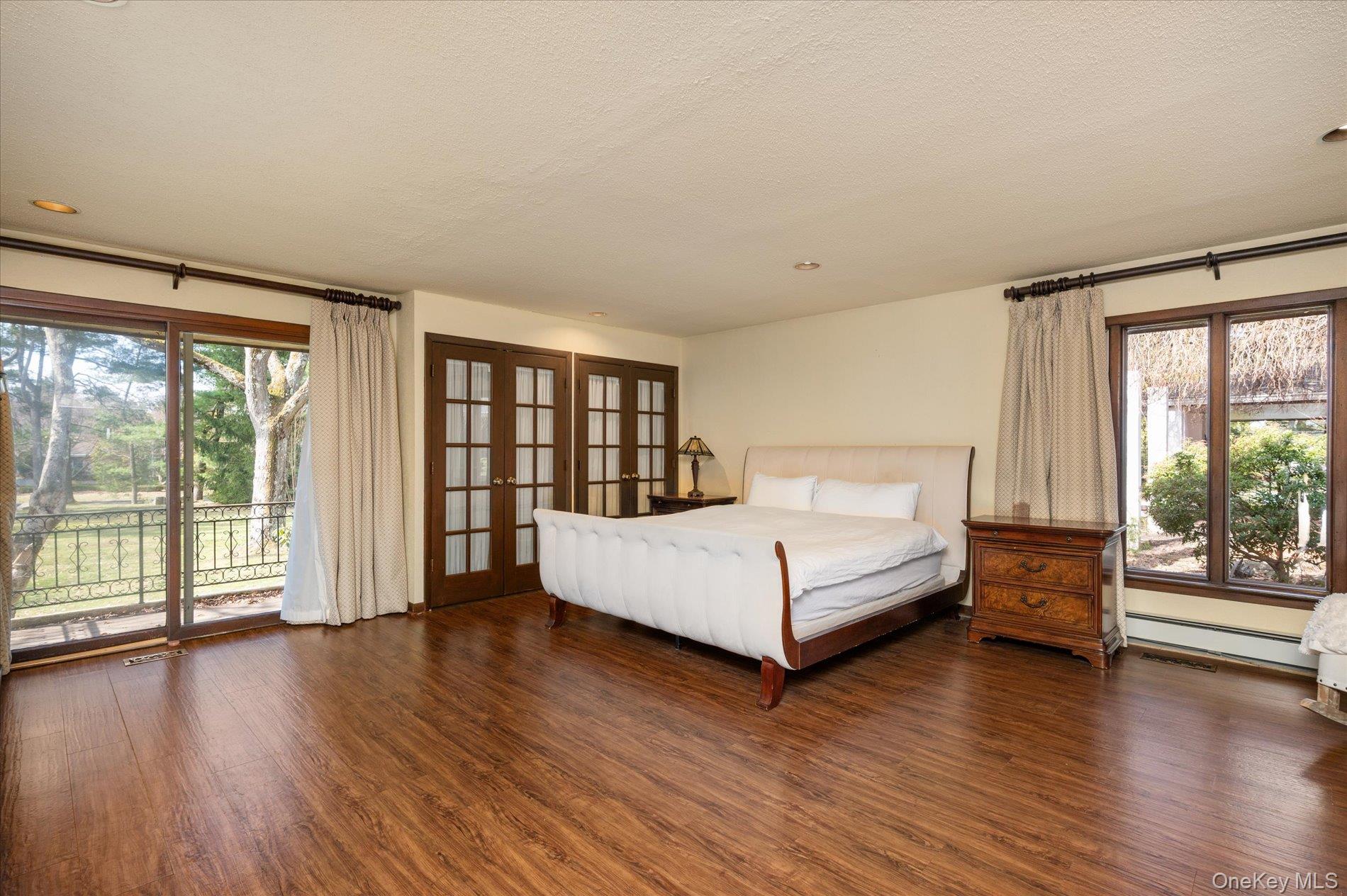 8 Plaka Court Property Photo 17