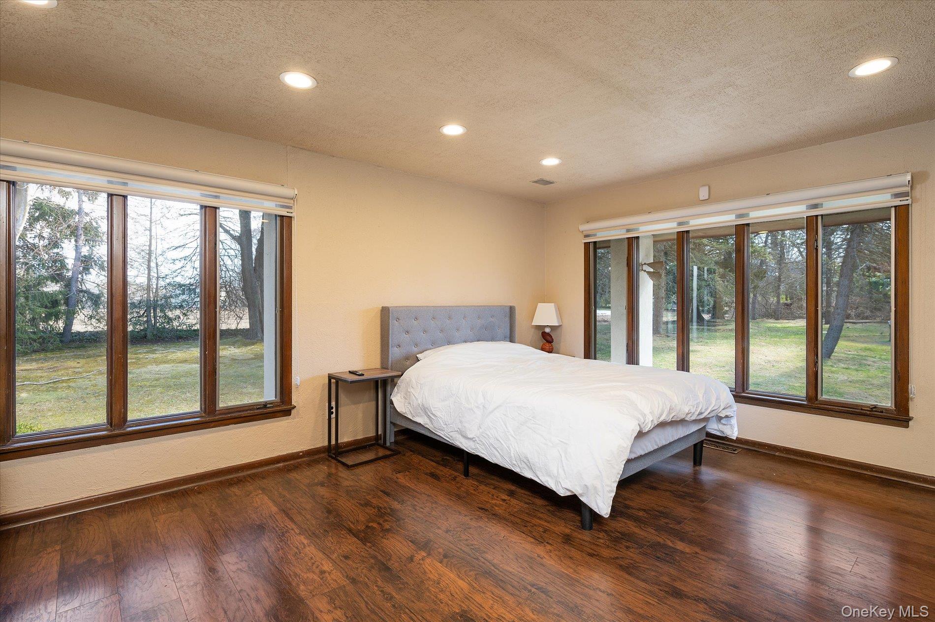 8 Plaka Court Property Photo 20
