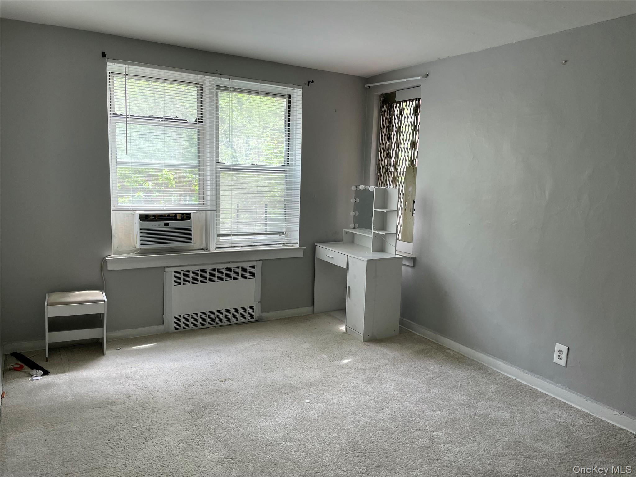 65-15 Yellowstone Boulevard 2c Property Photo 4